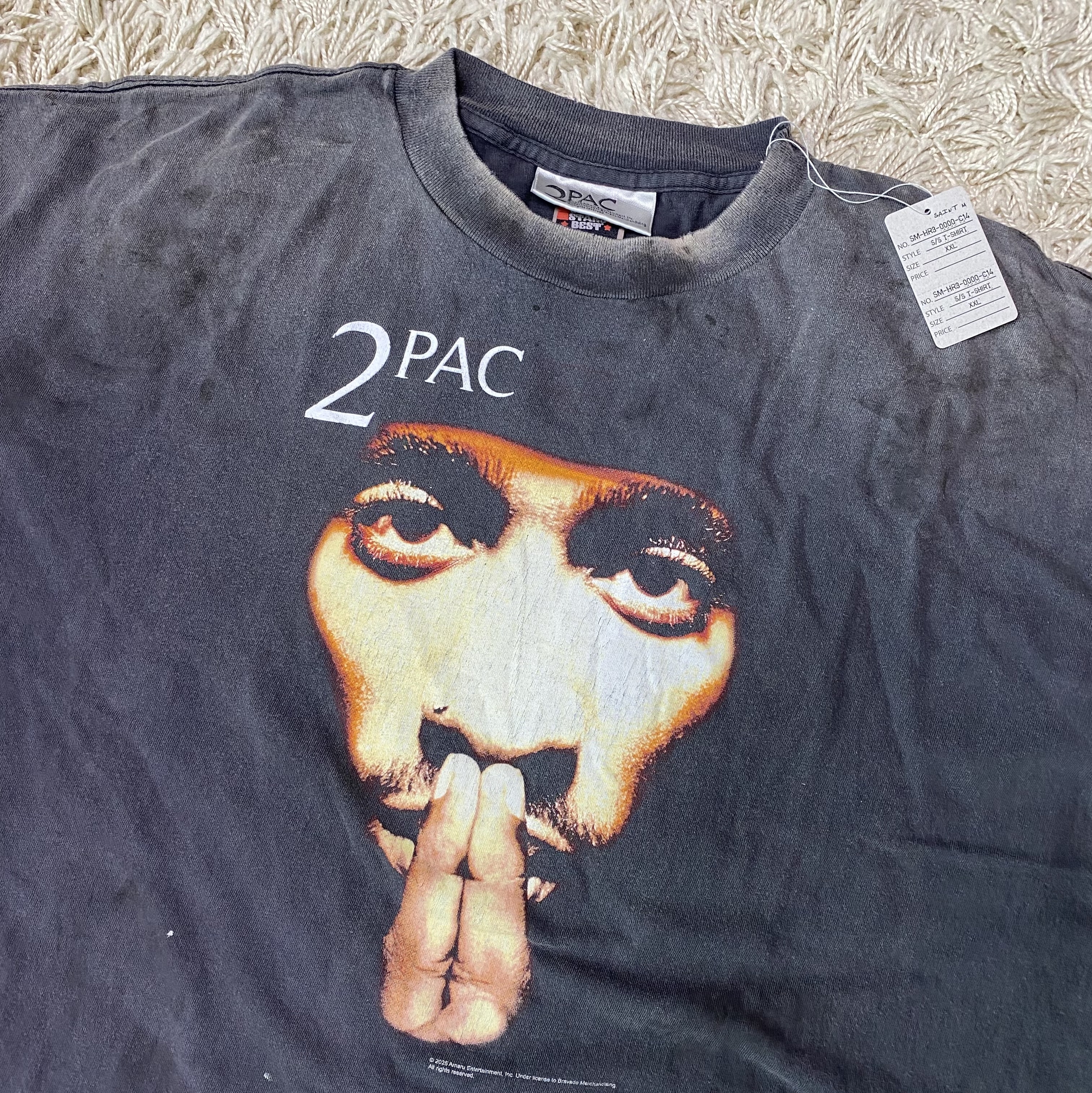 Saint Mxxxxxx x 2Pac S/S T-Shirt Black - 25SS 착용 스타일
