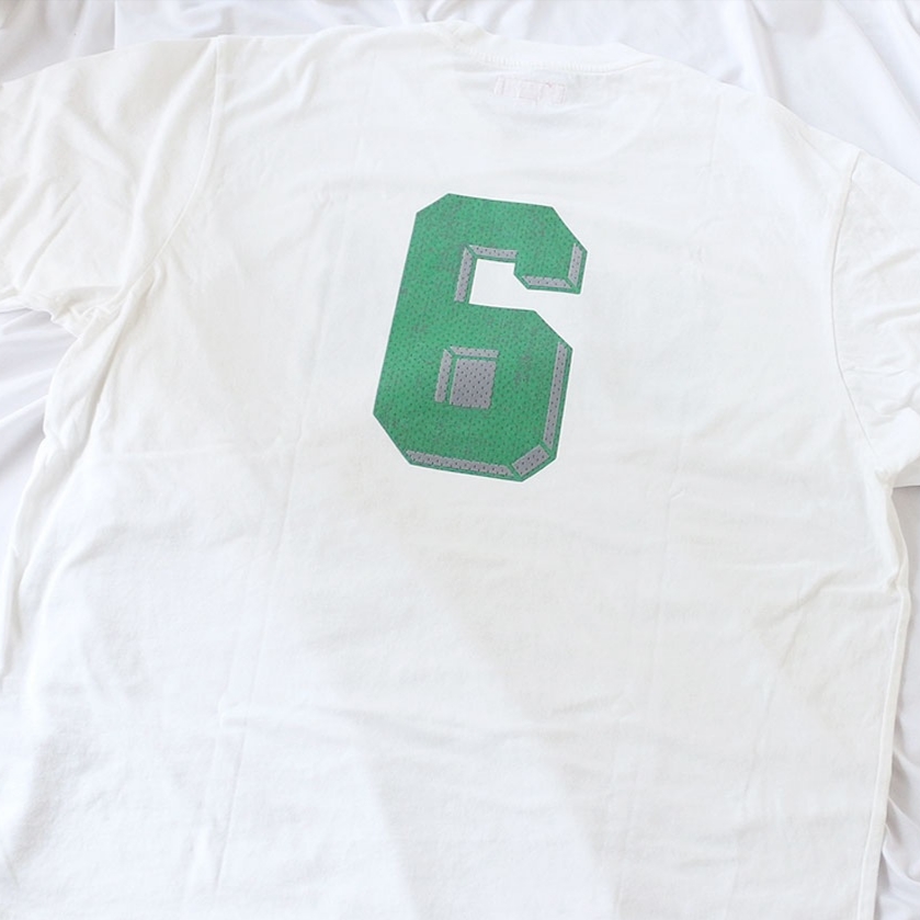 Supreme Flocked Washed S/S Top White - 25SS 착용 스타일 - 2