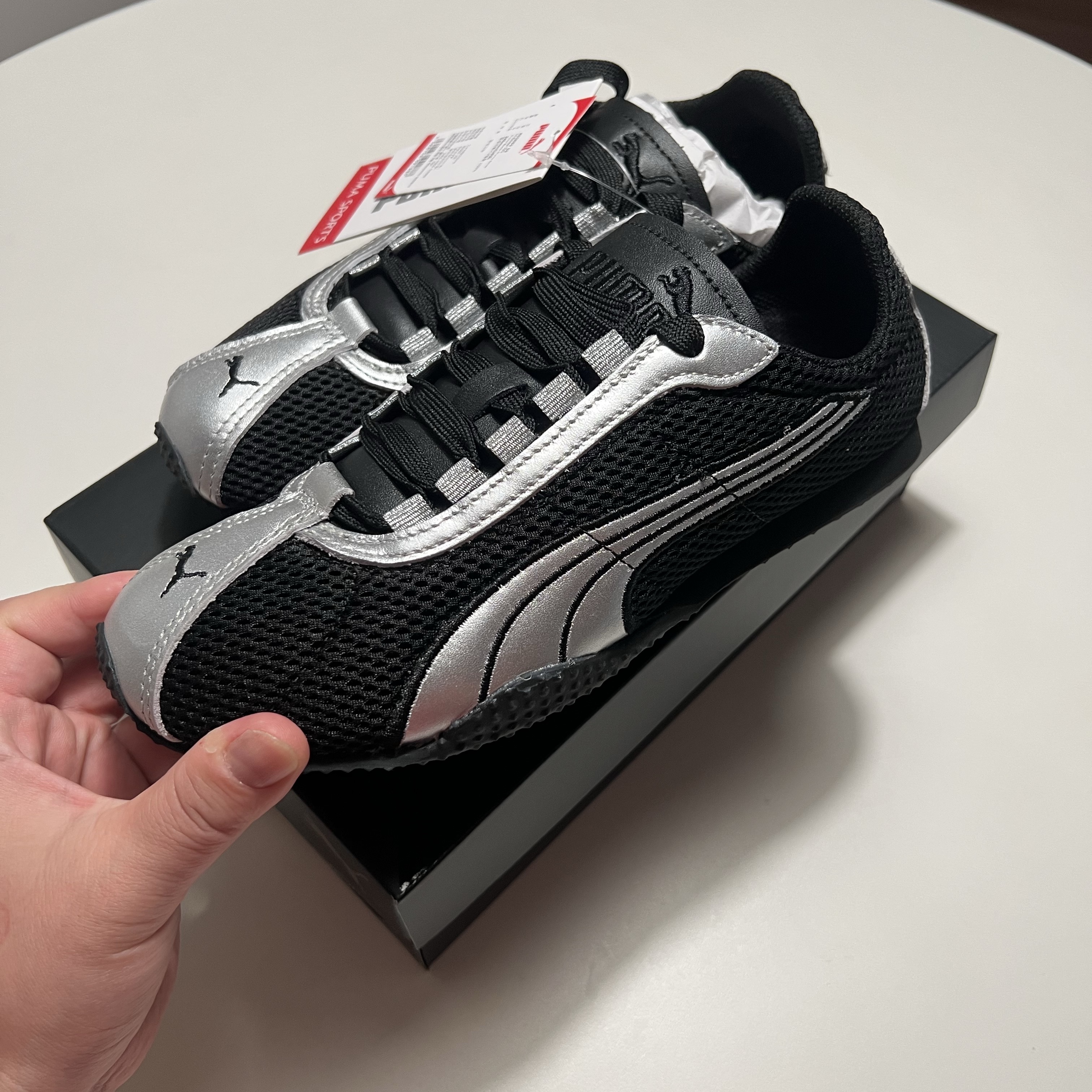 Puma H-street OG Black Silver 착용 스타일