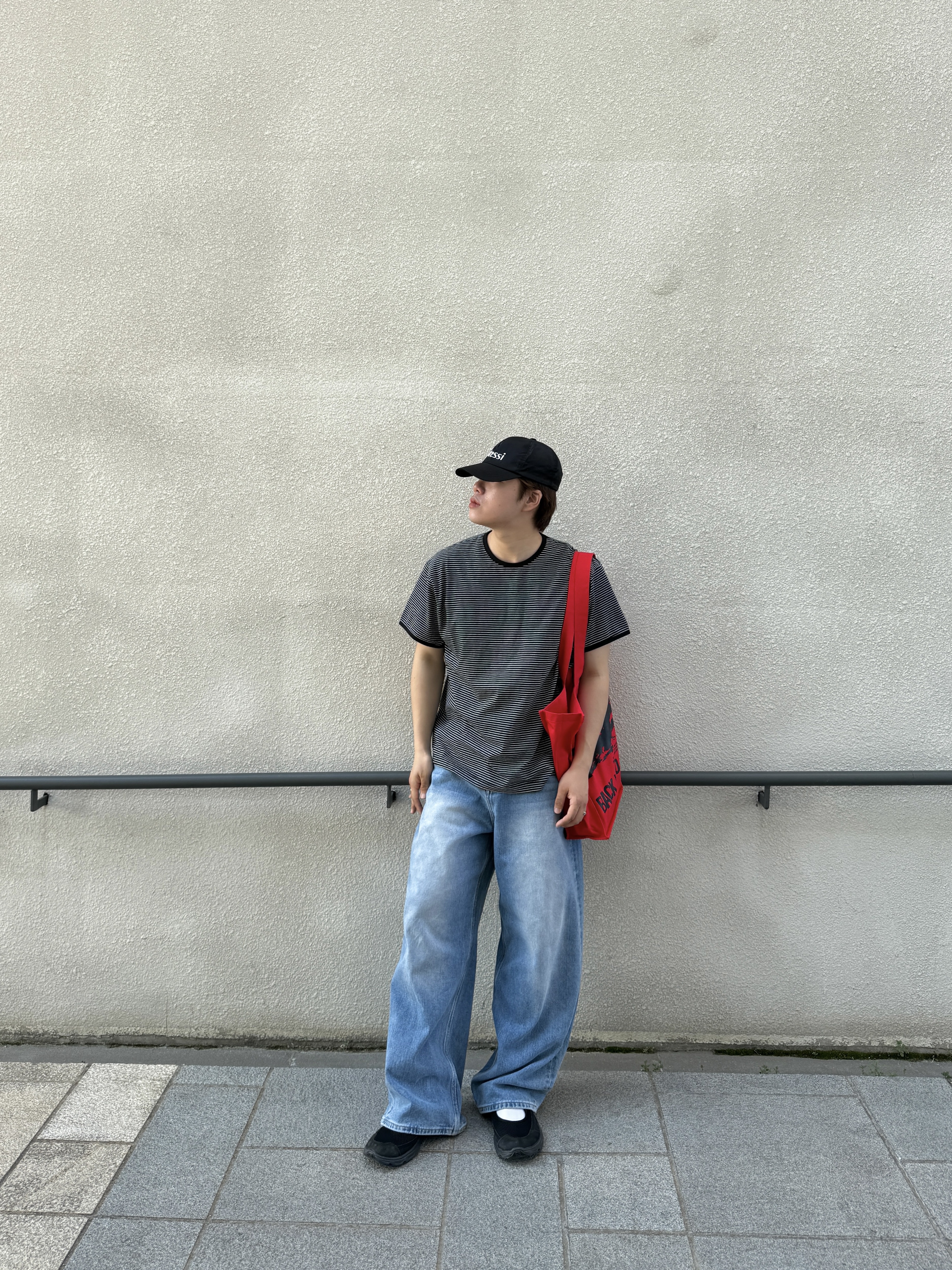 noun Wide Denim Pants Mid Blue 착용 스타일 - 1