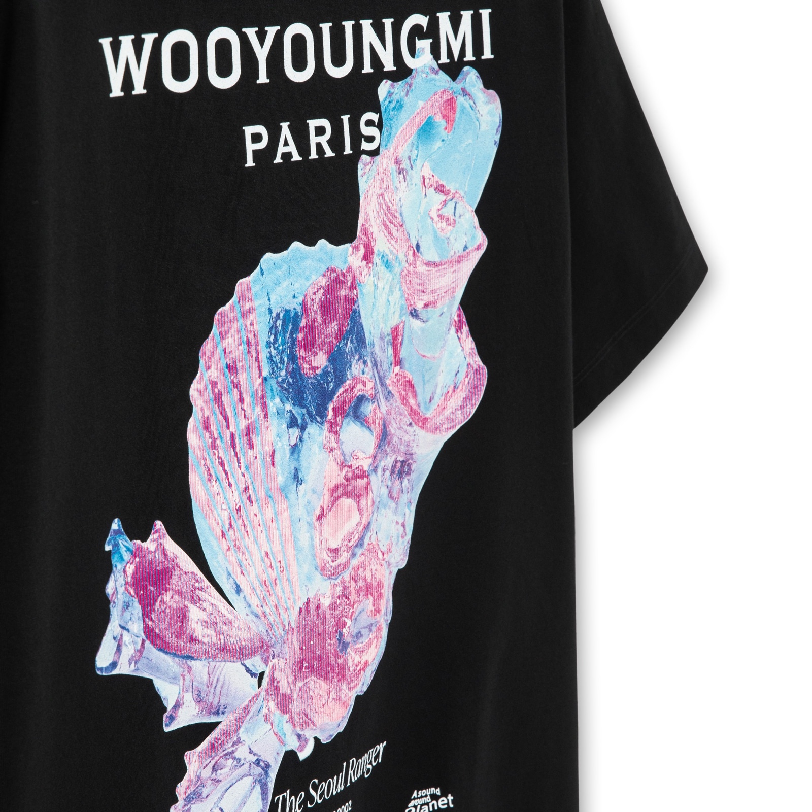 Wooyoungmi 3D Coral Back Logo T-Shirt Black - 25SS 착용 스타일 - 1