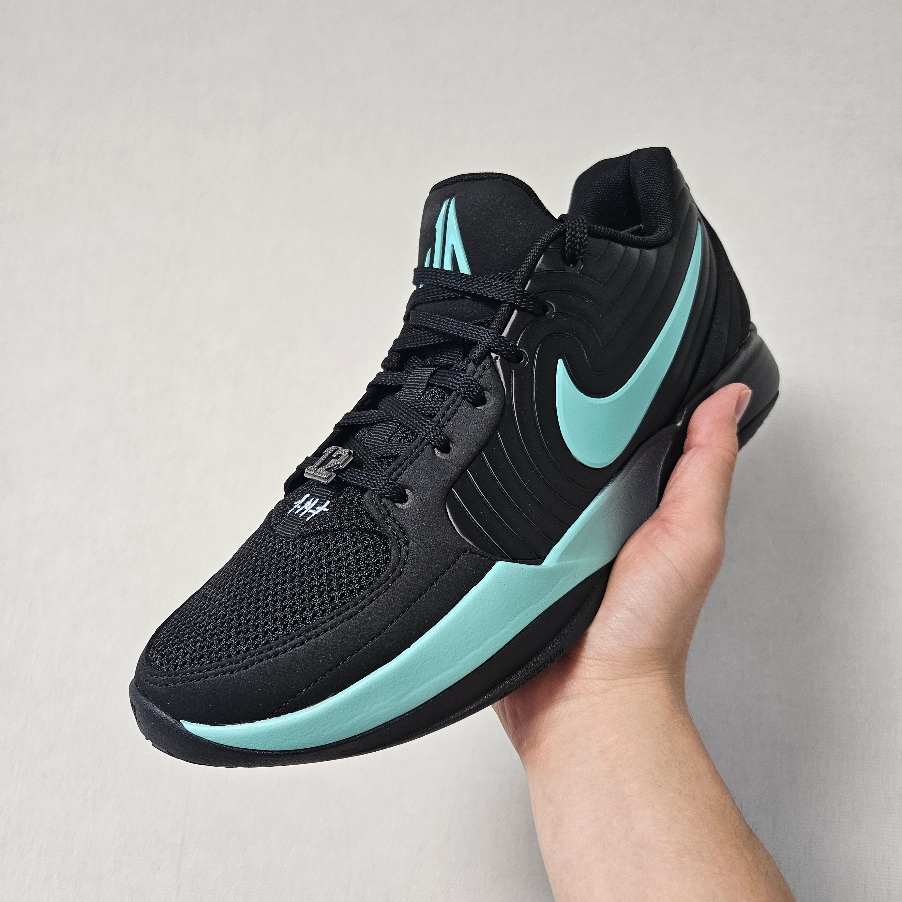 Nike Ja 2 EP Black Bleached Turquoise 착용 스타일