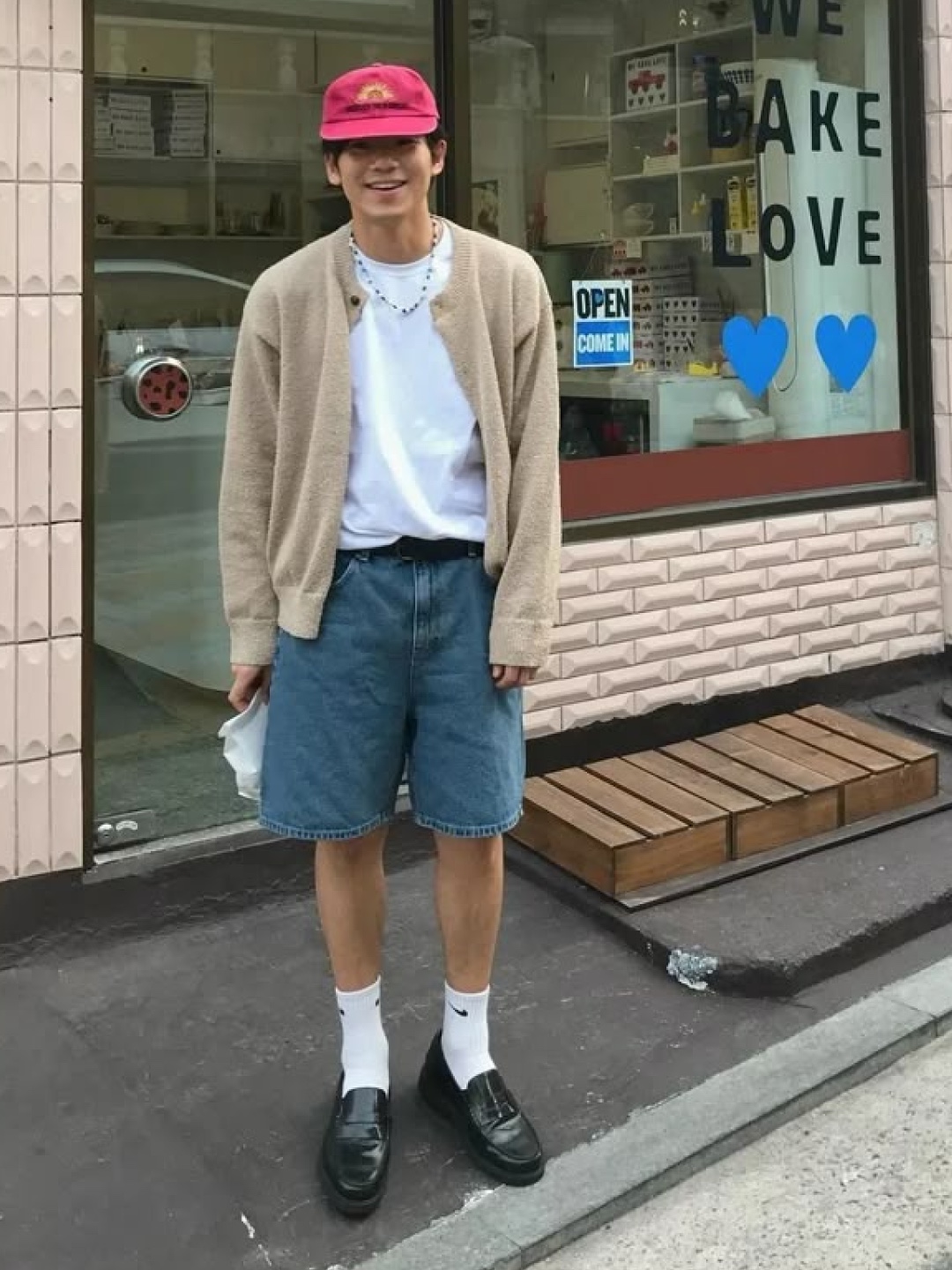 Dickies Loose Fit 13 Inch Flat Front Work Shorts Black, Supreme x Nike Denim Short Indigo - 24SS 착용 스타일 - 3