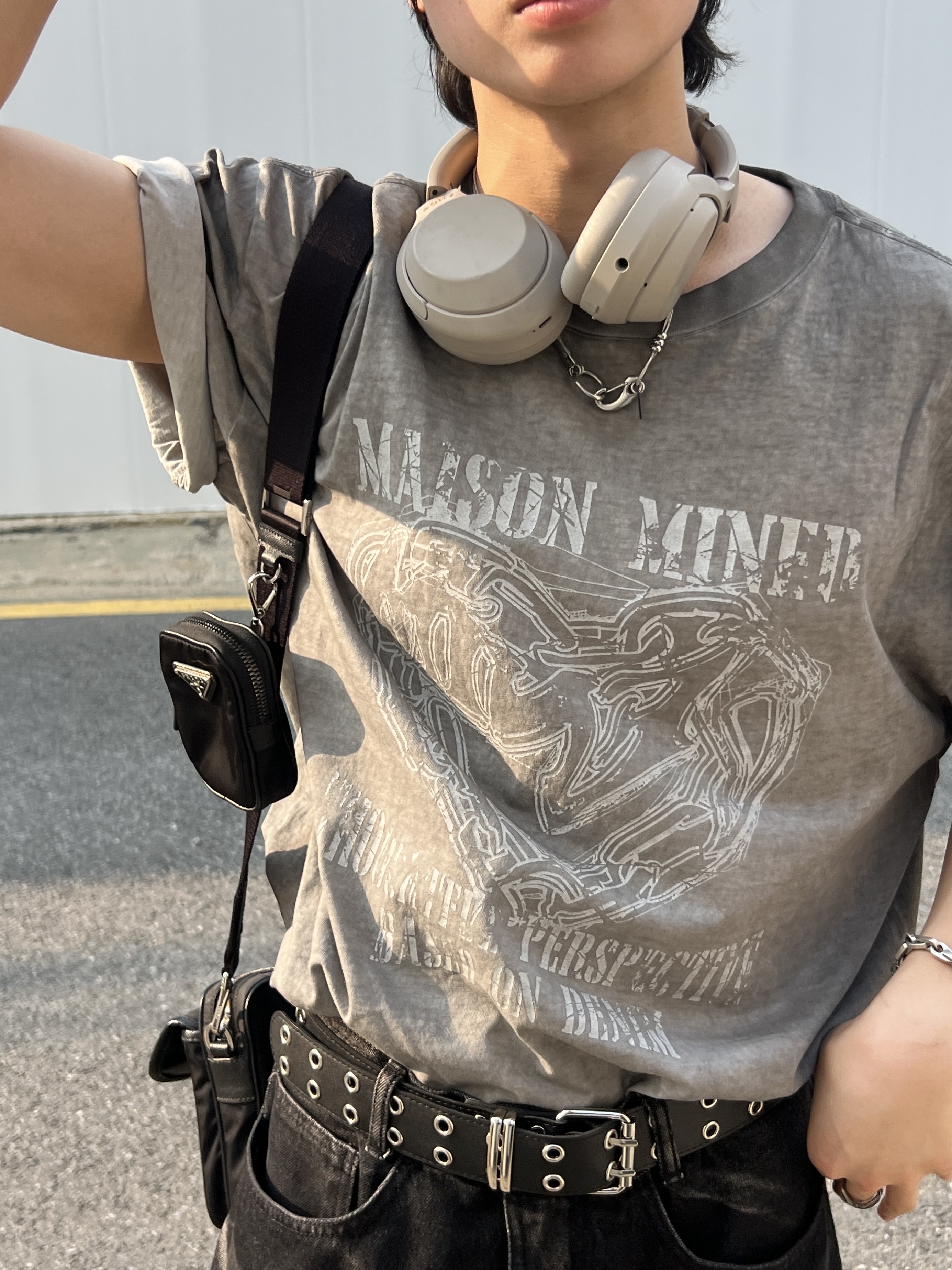 Gentle Monster x Maison Margiela MM106 Leather Black Black, Converse x Drkshdw DBL Drkstar Overdye Chuck 70 Hi Concrete ์ฐฉ์ฉ ์คํ์ผ - 3