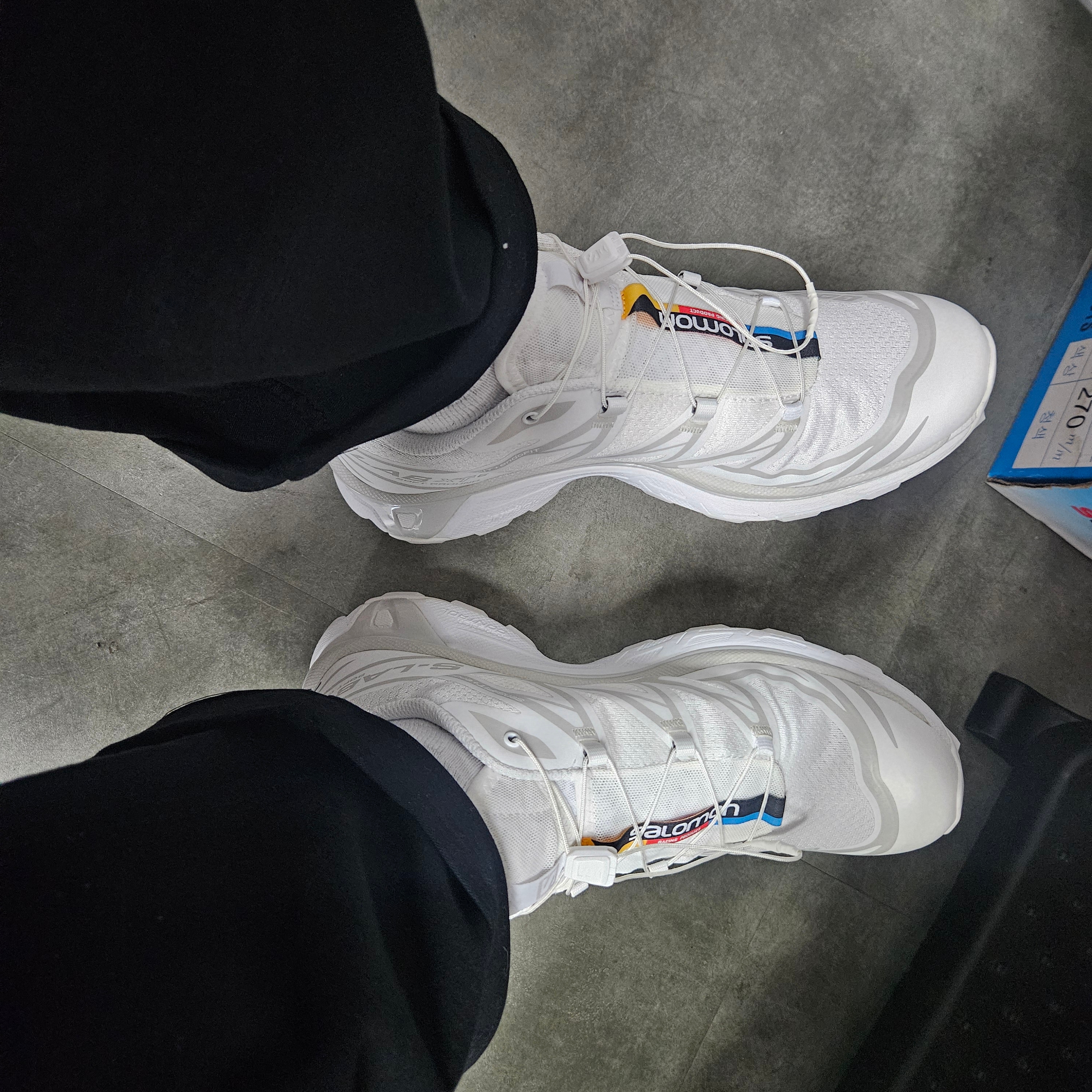 Salomon XT-6 ADV White 착용 스타일