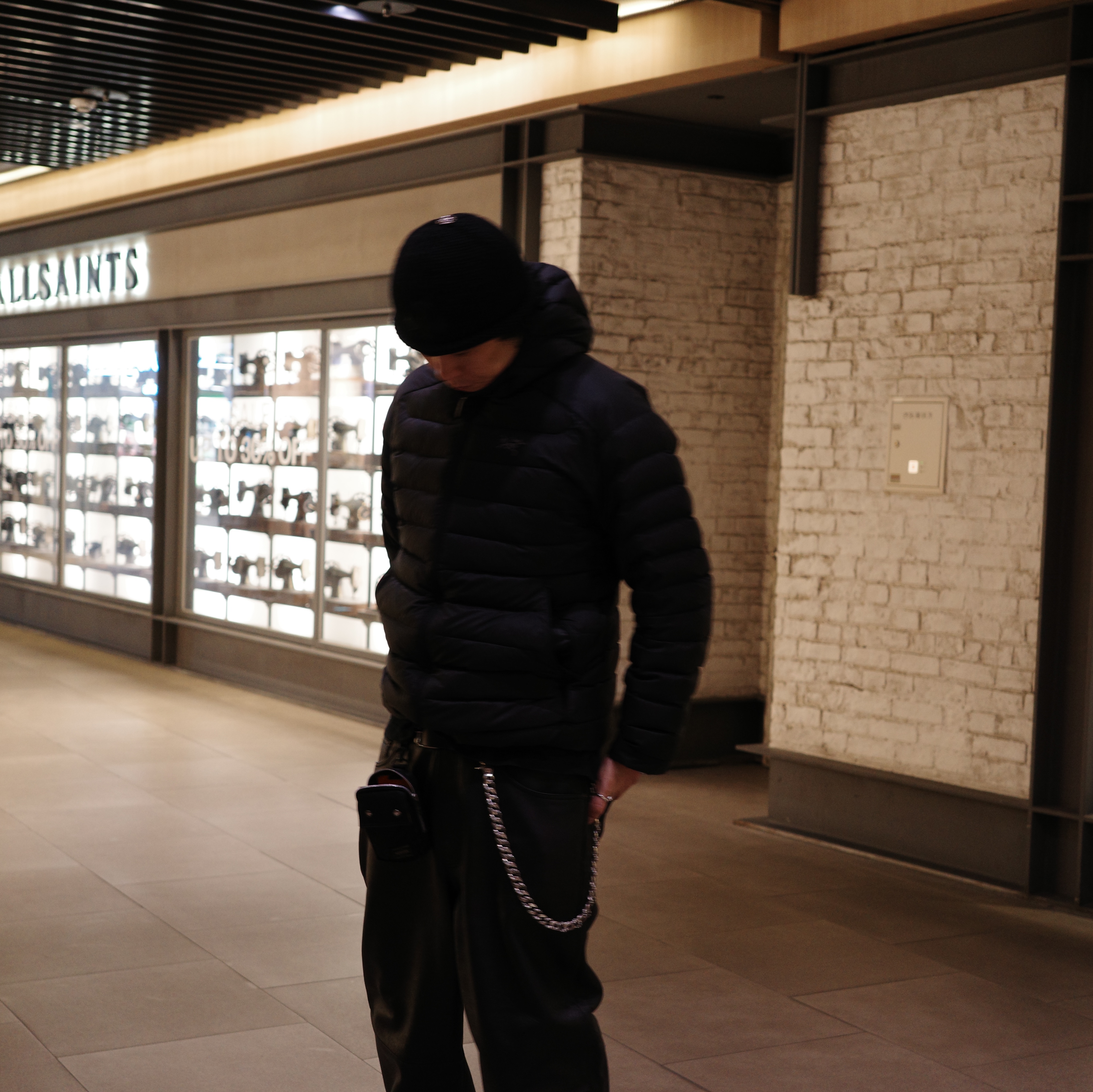 Chrome Hearts Cross Leather Patch Cotton Beanie Black, Arc'teryx Cerium Hoody Black 착용 스타일