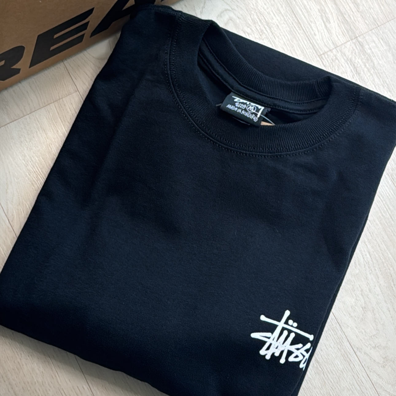 Stussy Basic Stussy T-Shirt Black 2024, 2025 착용 스타일