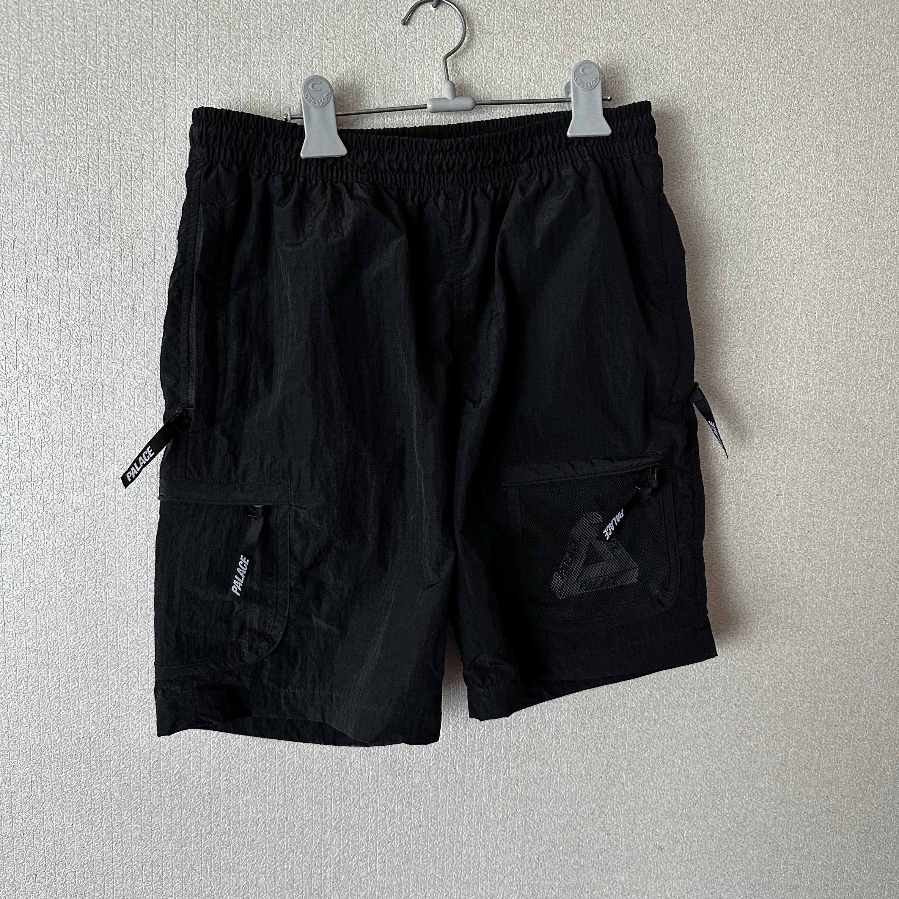 Palace Cripstop Grid Shorts Black - 22SS 착용 스타일 - 3