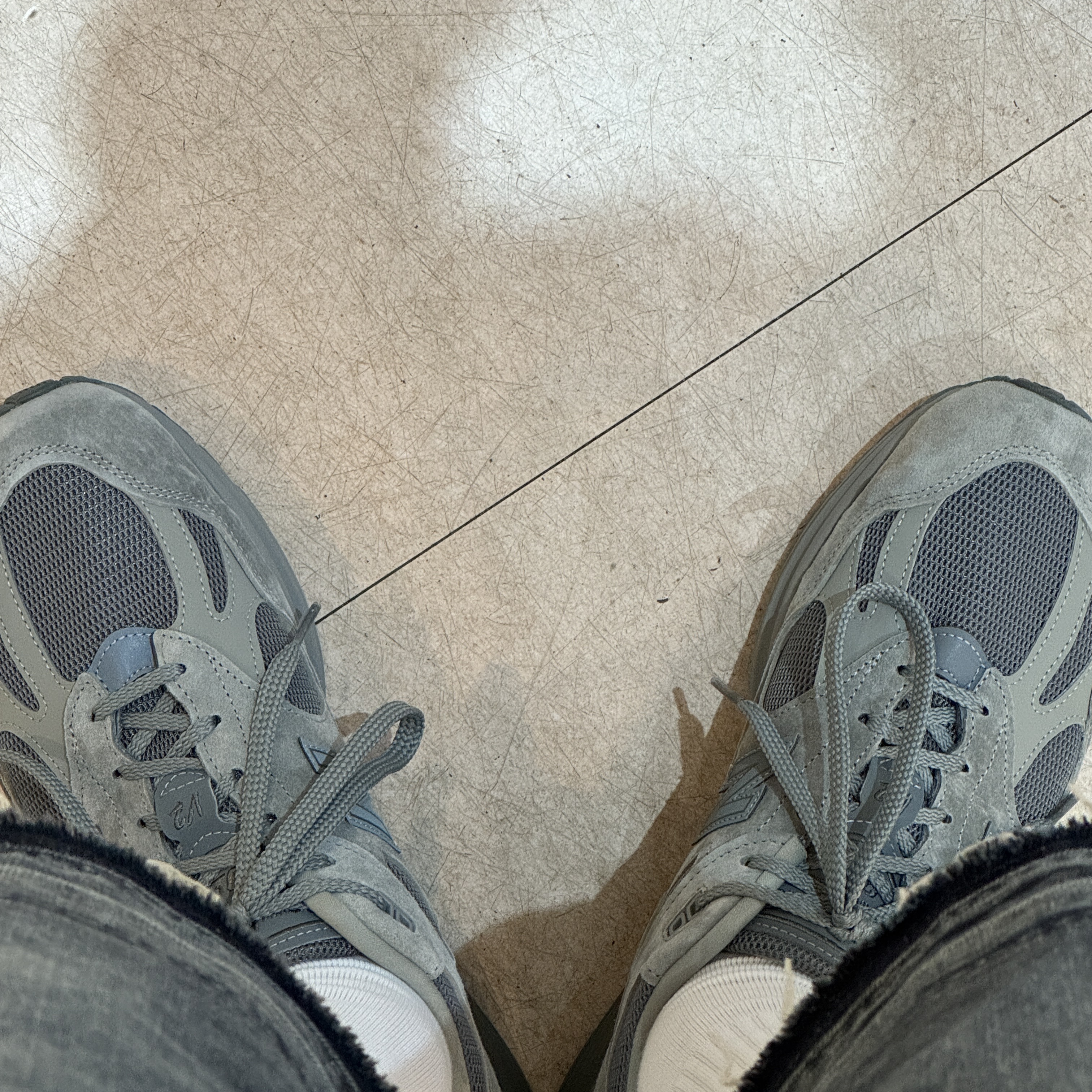 New Balance x Thisisneverthat 991v2 Made in UK Grey 착용 스타일