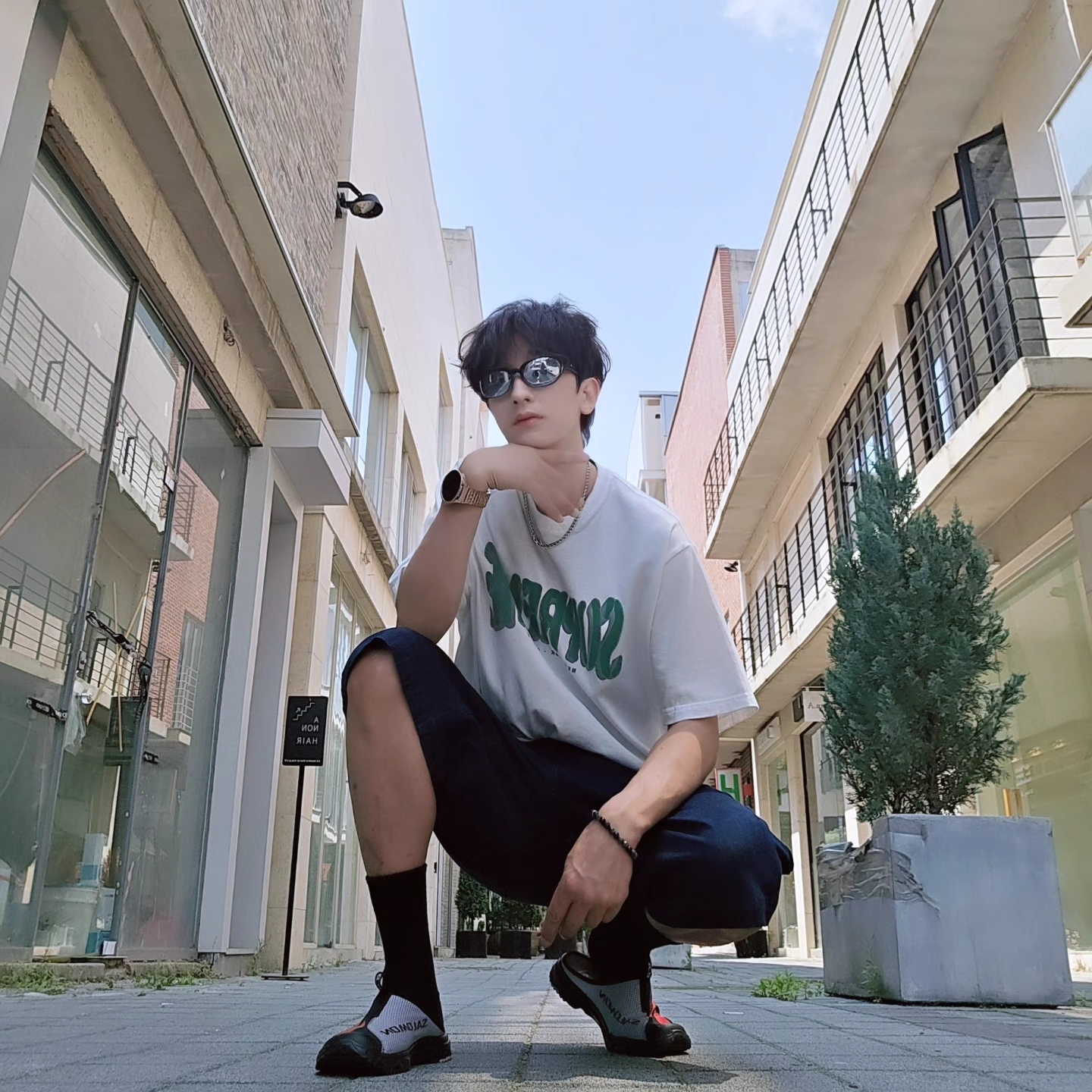 Supreme Flocked Washed S/S Top White - 25SS, Diesel Dx1446 Red Enamel Stainless Steel Chain Necklace Silver 착용 스타일 - 3