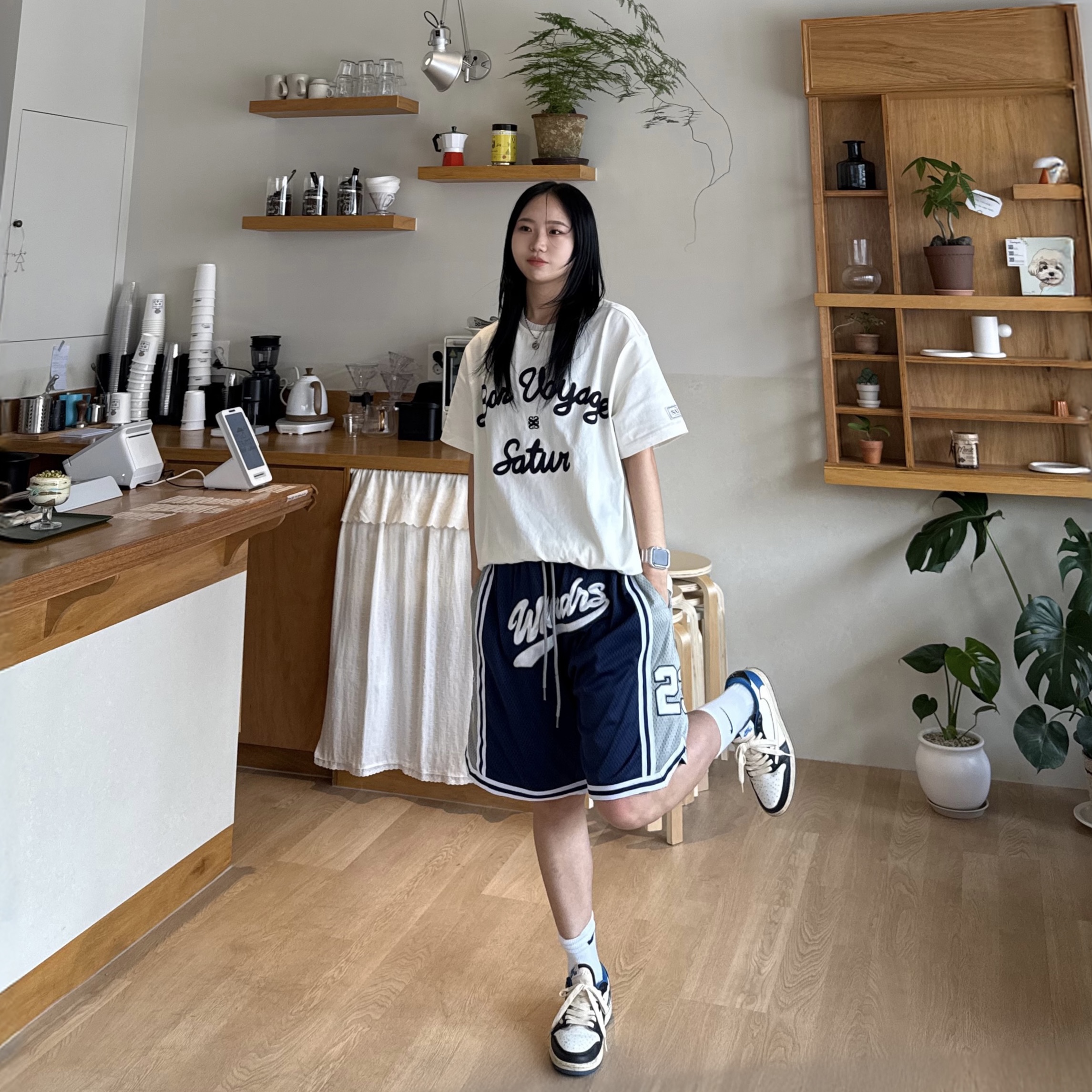 Jordan 1 x Travis Scott x Fragment Retro Low OG SP Military Blue 착용 스타일