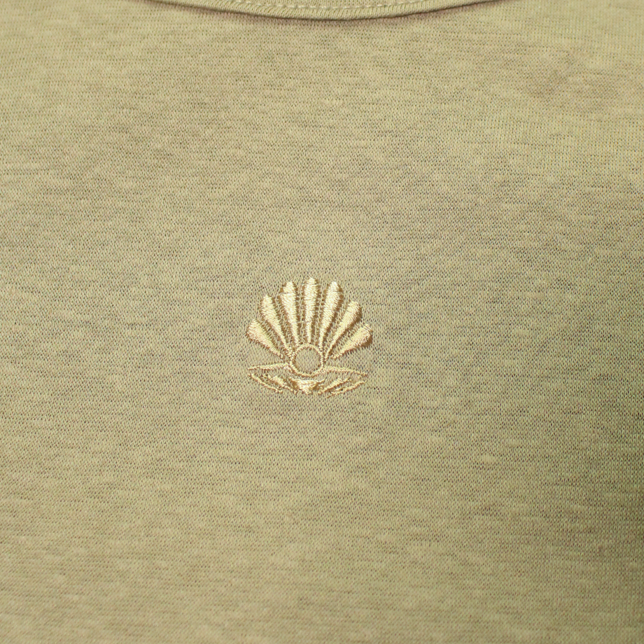 산시 쉘로고 크롭 티셔츠 올리브(SANSI Shell Logo Crop T-Shirts Olive) - 2