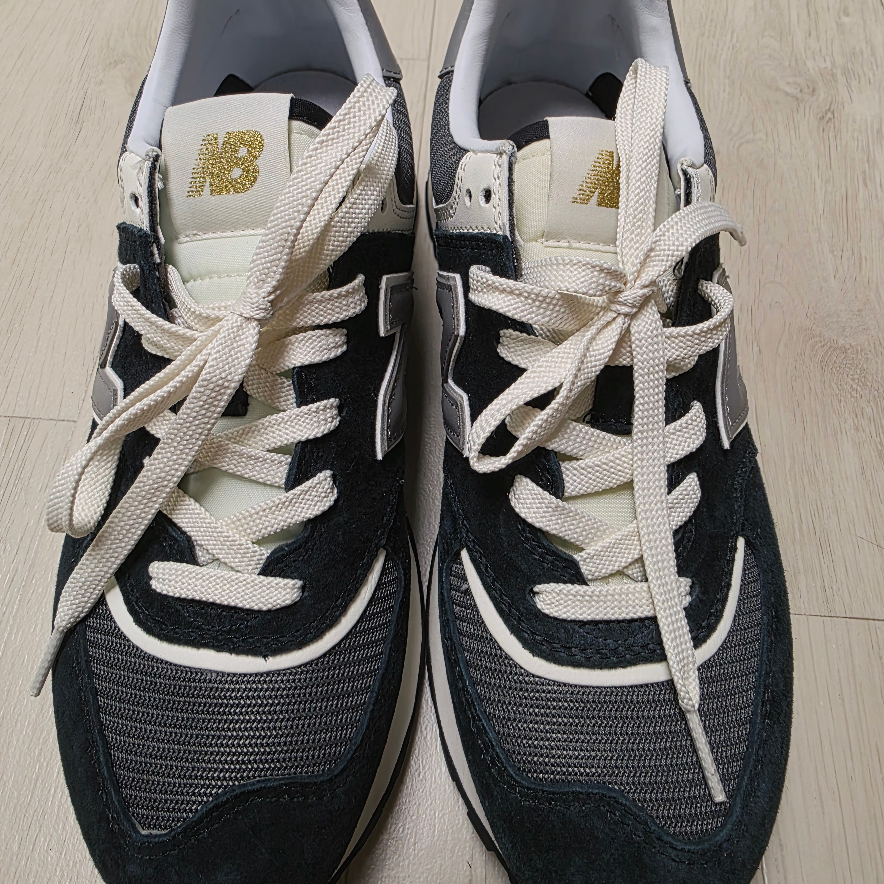 New Balance 574 Legacy Black 착용 스타일