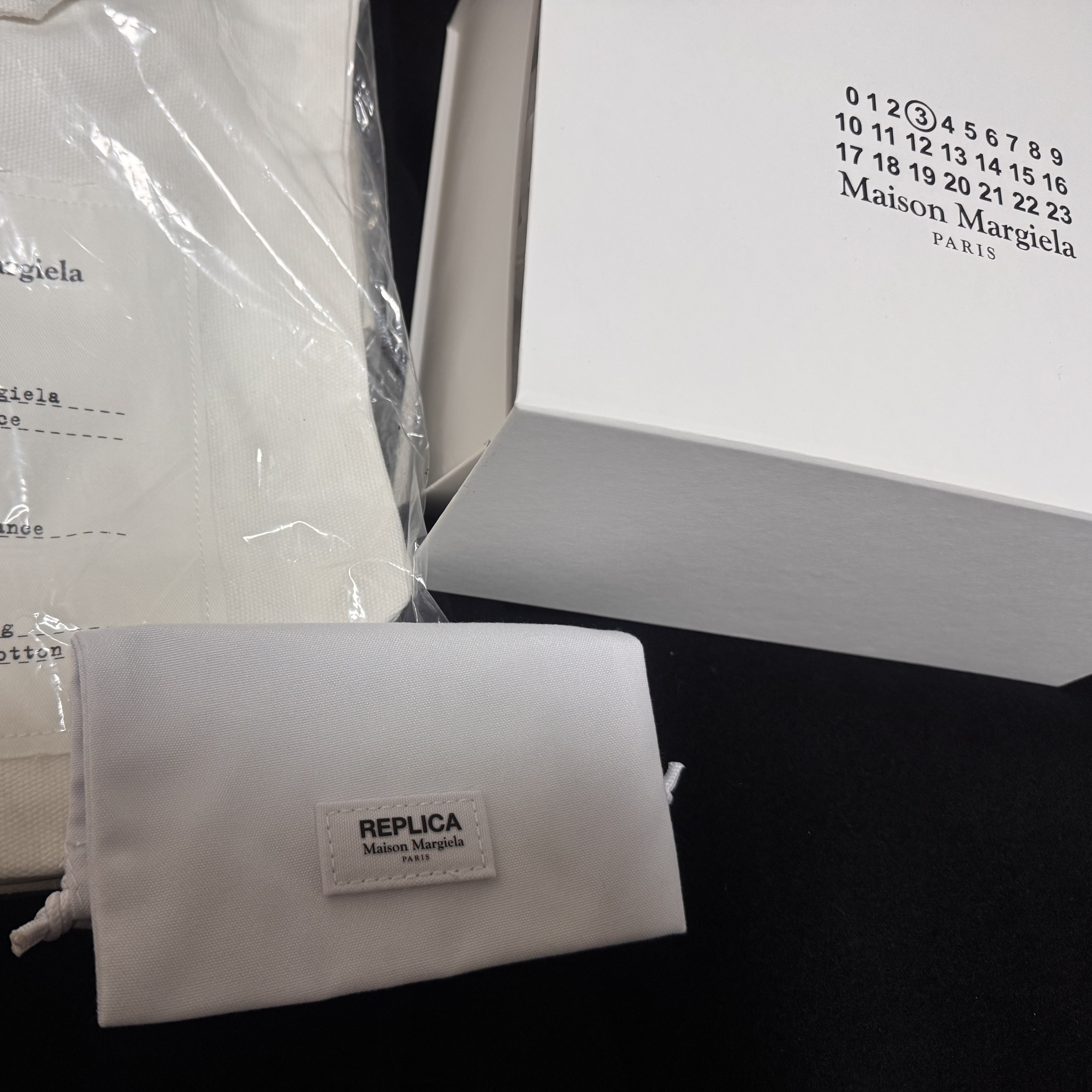 Maison Margiela Replica Lazy Sunday Morning Eau De Toilette 30ml 착용 스타일 - 2
