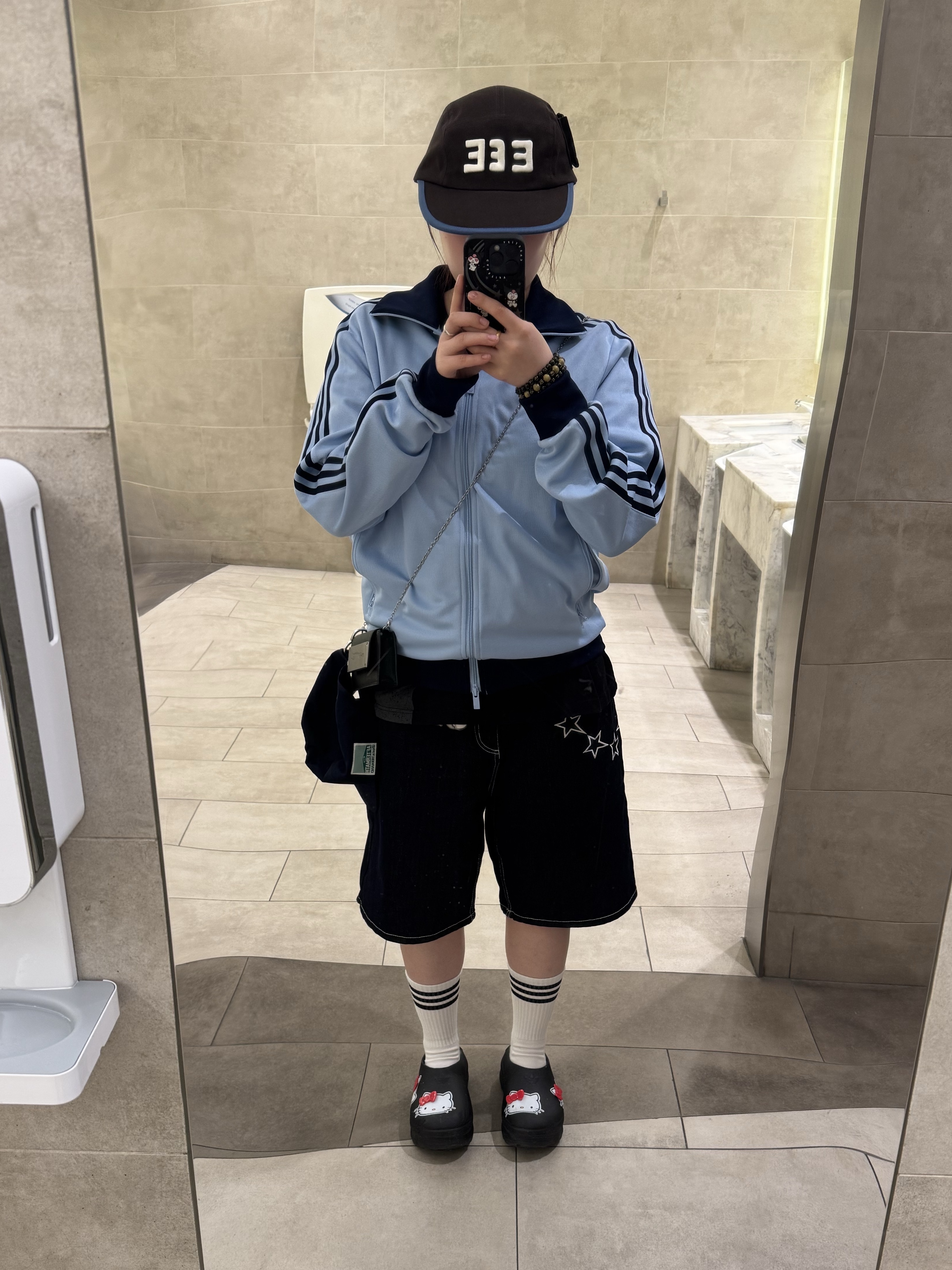 (W) Adidas x Hello Kitty Adifom Stan Smith Mules Core Black Red Cloud White, Adidas x BAPE Socks White Black 착용 스타일