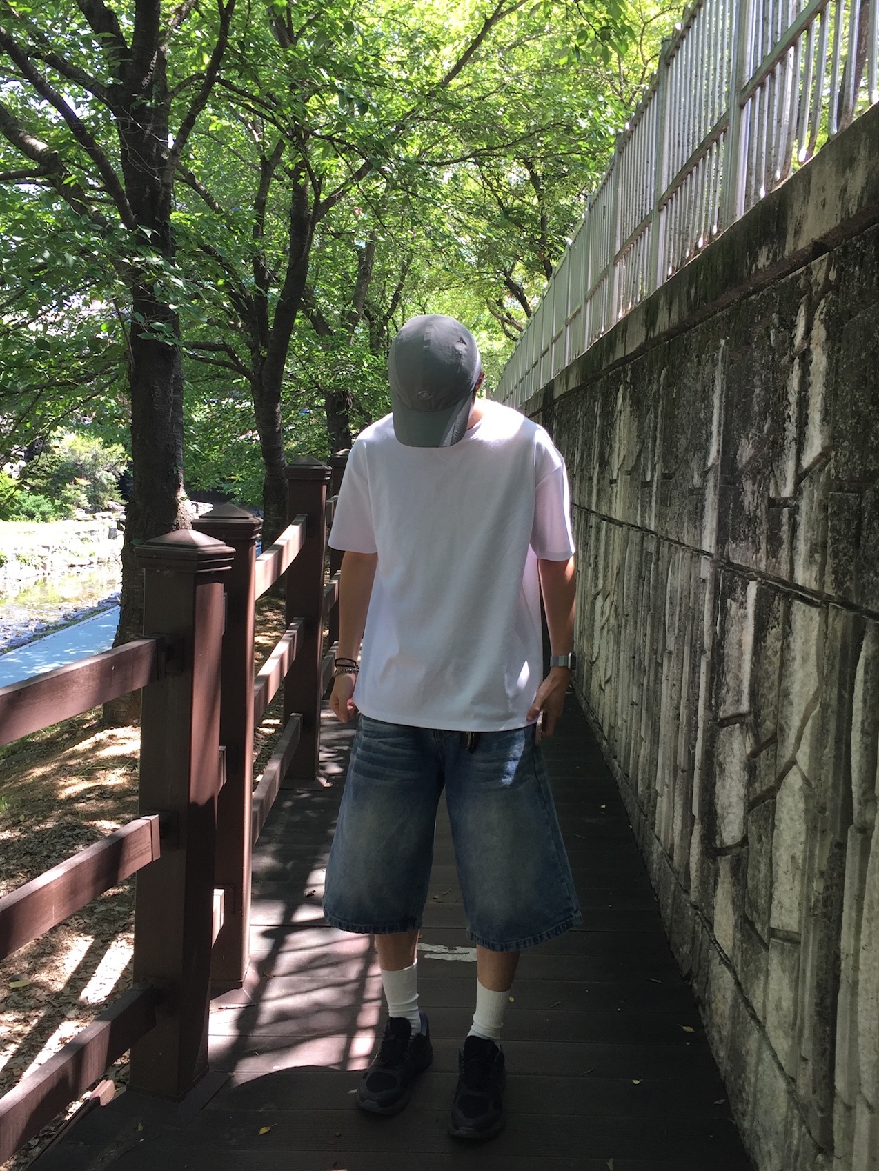 Hatchingroom Stone Ball 3way Bracelet, Asics x Sansan Gear Gel-Terrain Phantom Moon Mist 착용 스타일 - 1