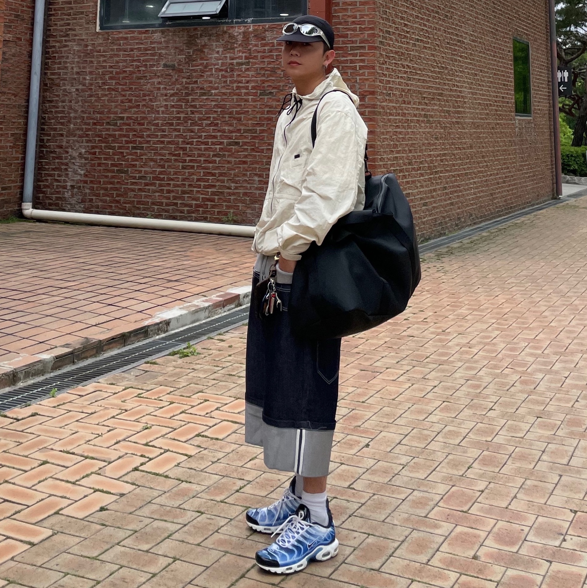 Nike Air Max Plus Light Photography 착용 스타일 - 1