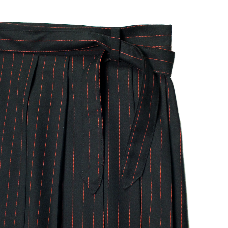 산시 랩  플리츠 스커트 레드 핀스트라이프(SANSI Wrap Pleats Skirt Red Pinstripes) - 3