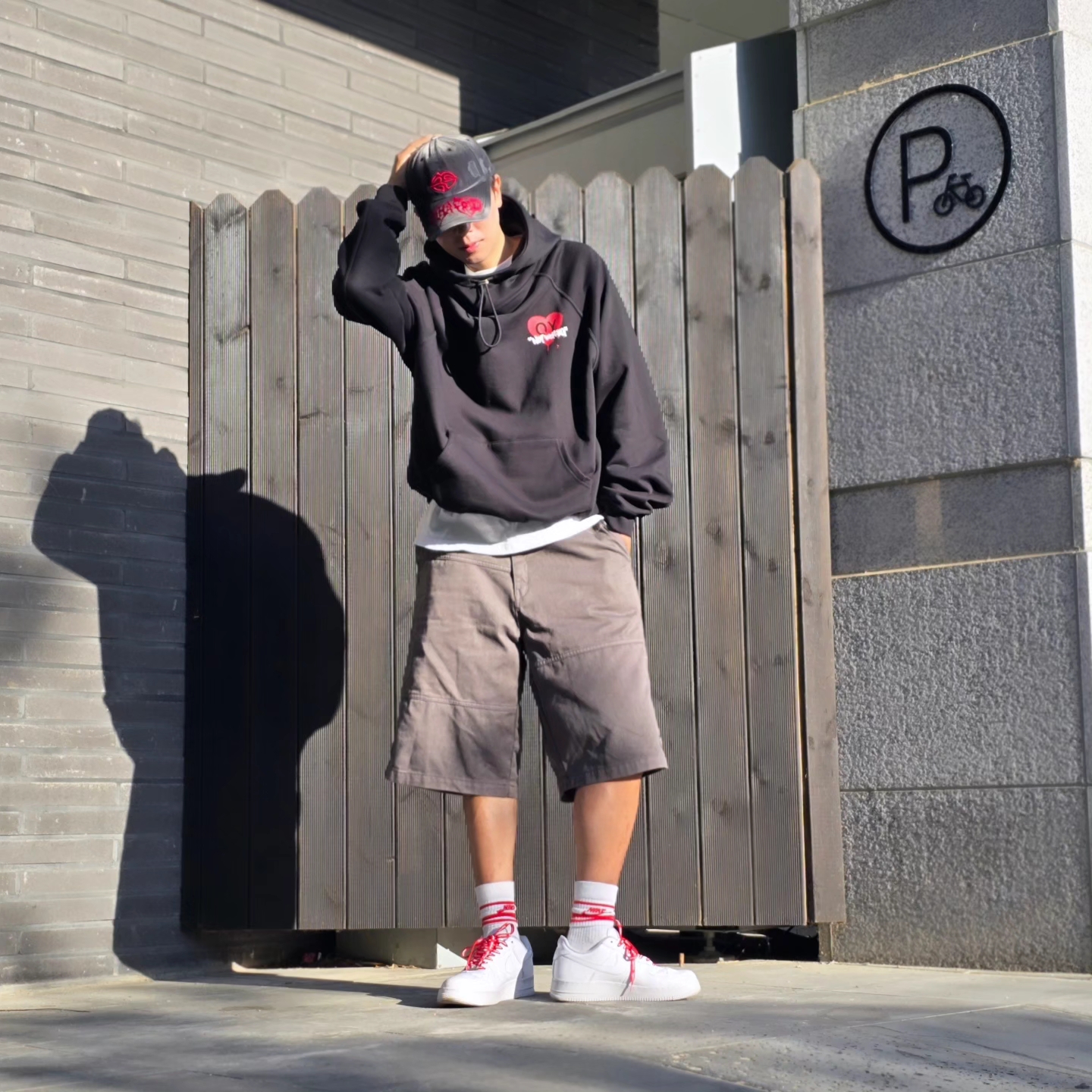 Nike NSW Everyday Essential Crew Socks White University Red (3 Pack/Korean Ver.), Nike x Supreme Air Force 1 Low White 착용 스타일 - 5