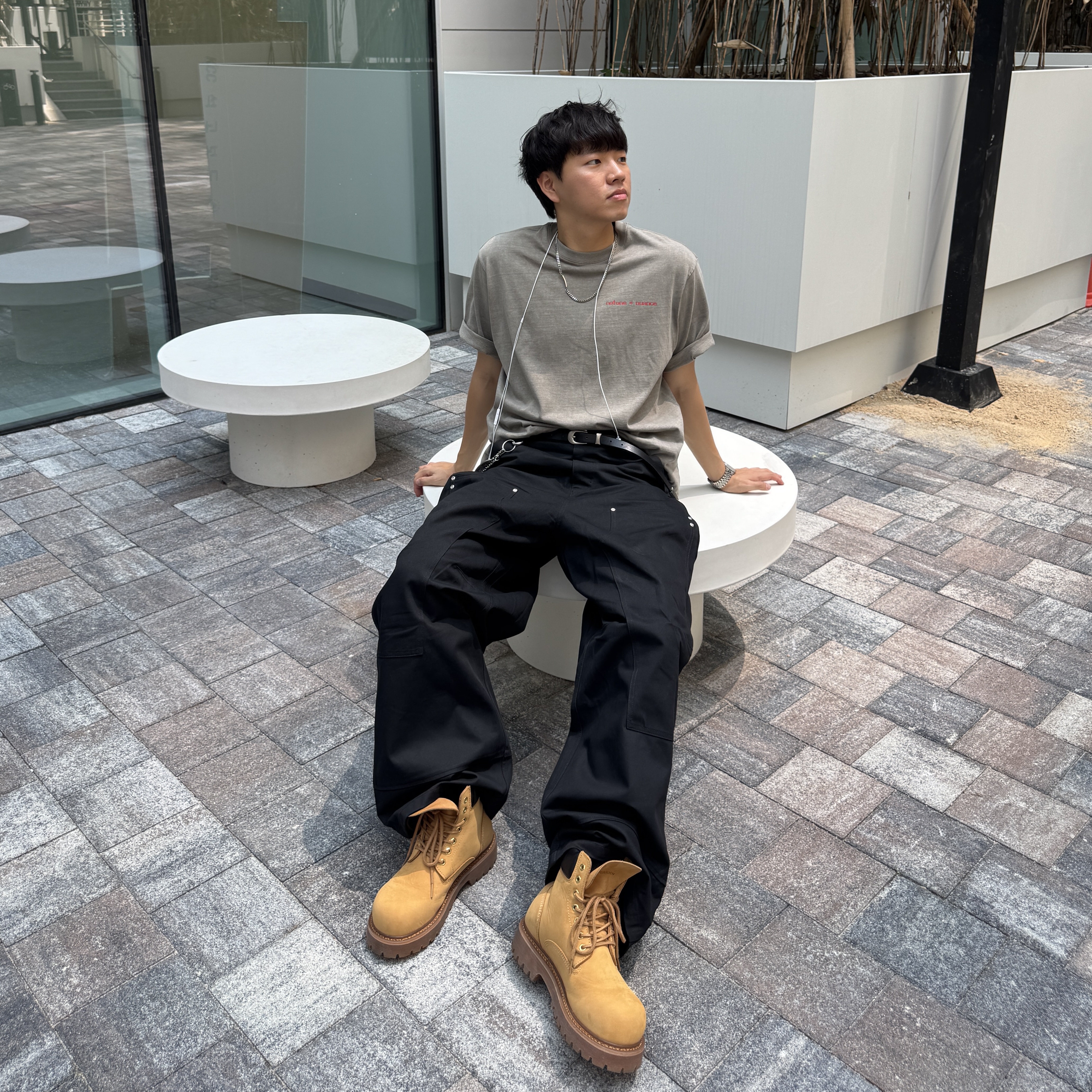 LOSTGARDEN Route Tan 착용 스타일 - 1