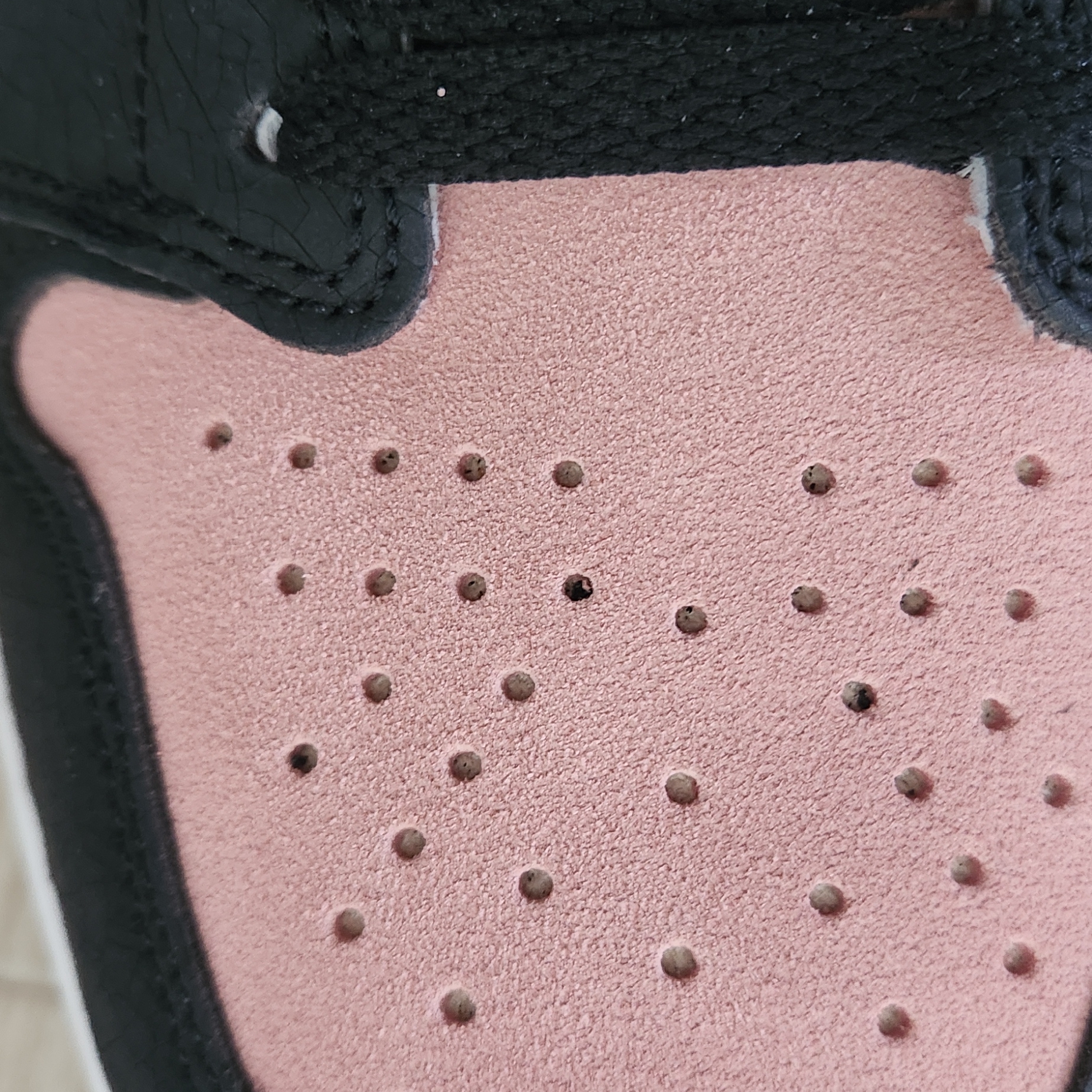 Jordan 1 Retro Low OG Bleached Coral 착용 스타일 - 5