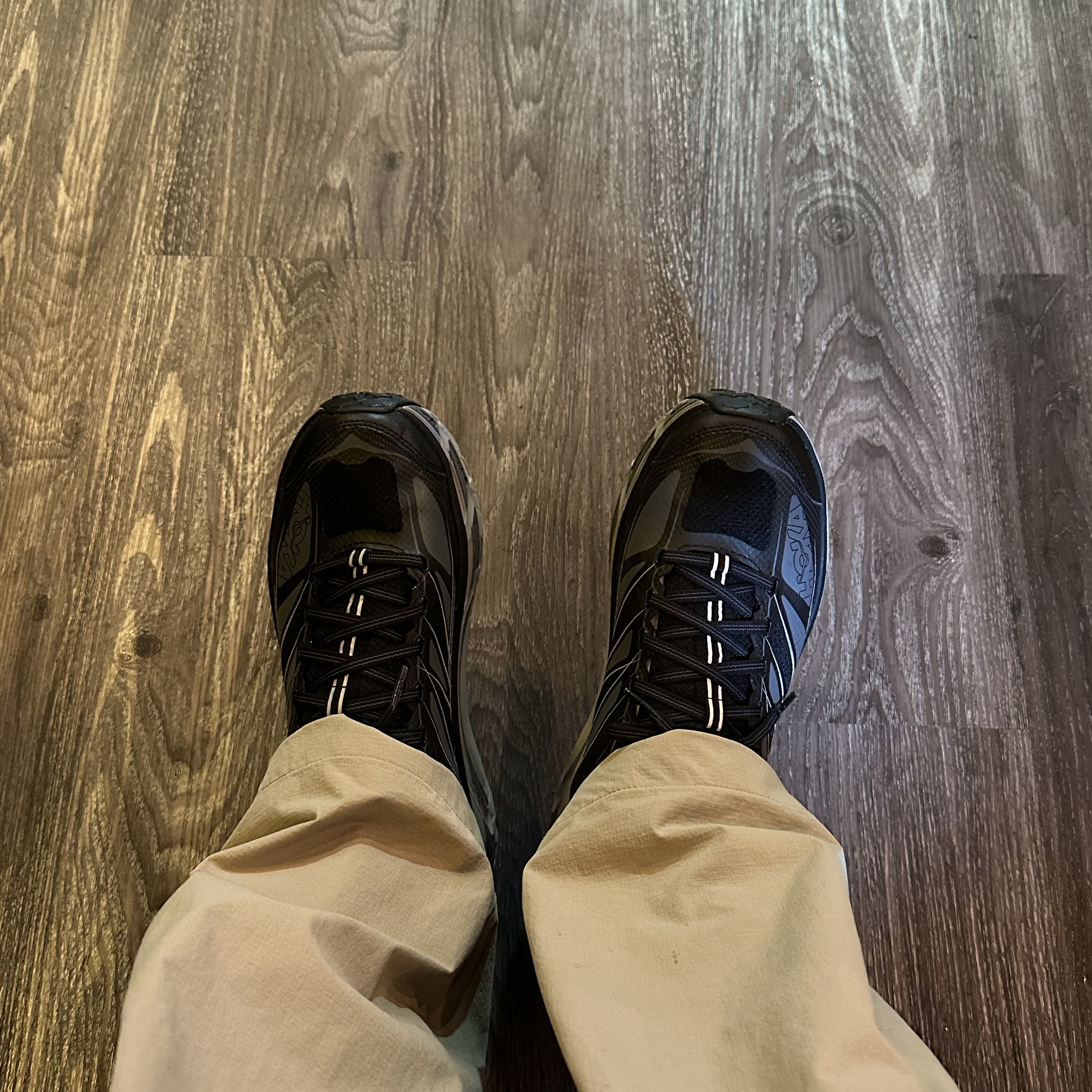 Hoka Mafate Speed 2 Black Castlerock 착용 스타일