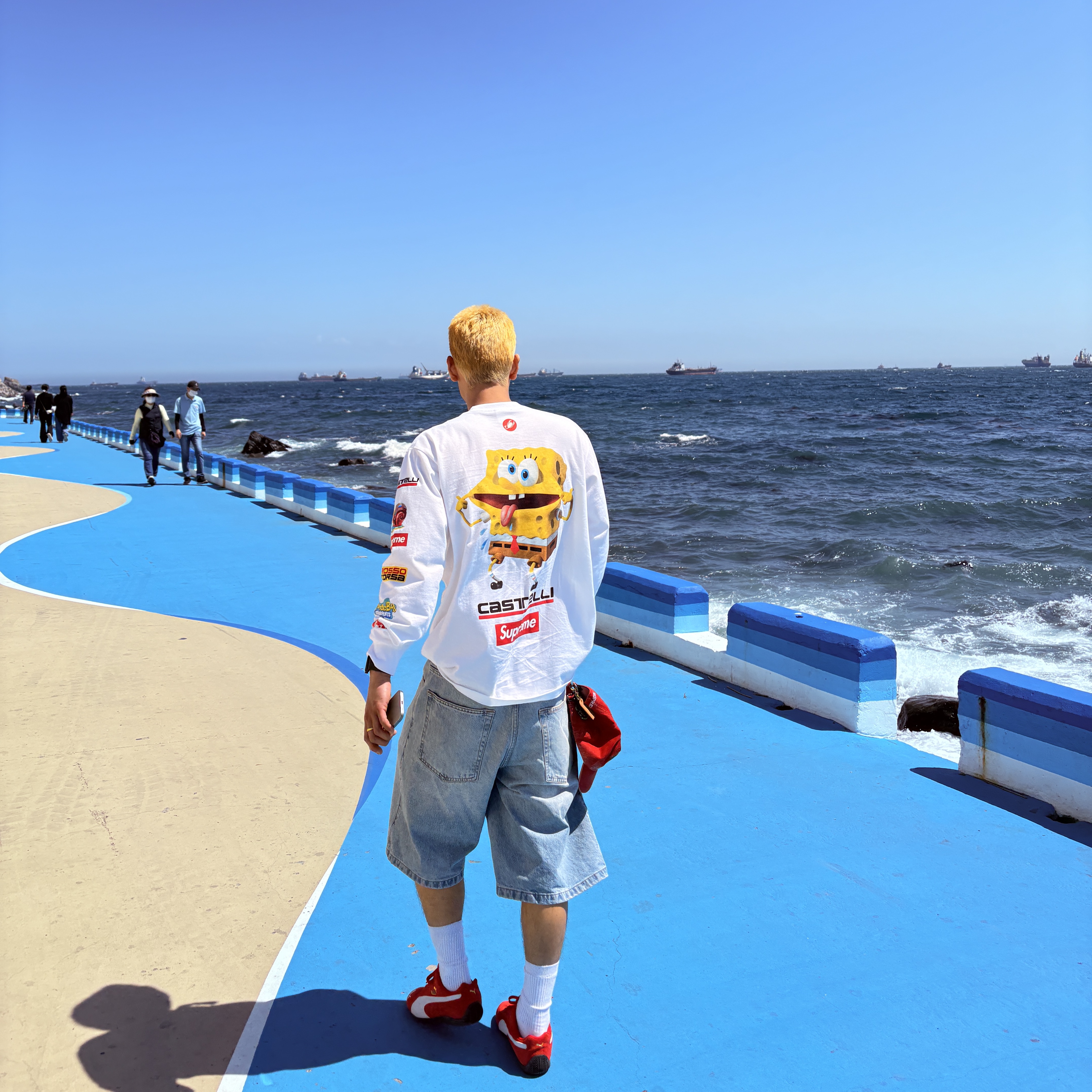 Supreme x SpongeBob SquarePants Castelli Racing L/S T-Shirt White - 25SS, Puma Speedcat OG Red White 착용 스타일