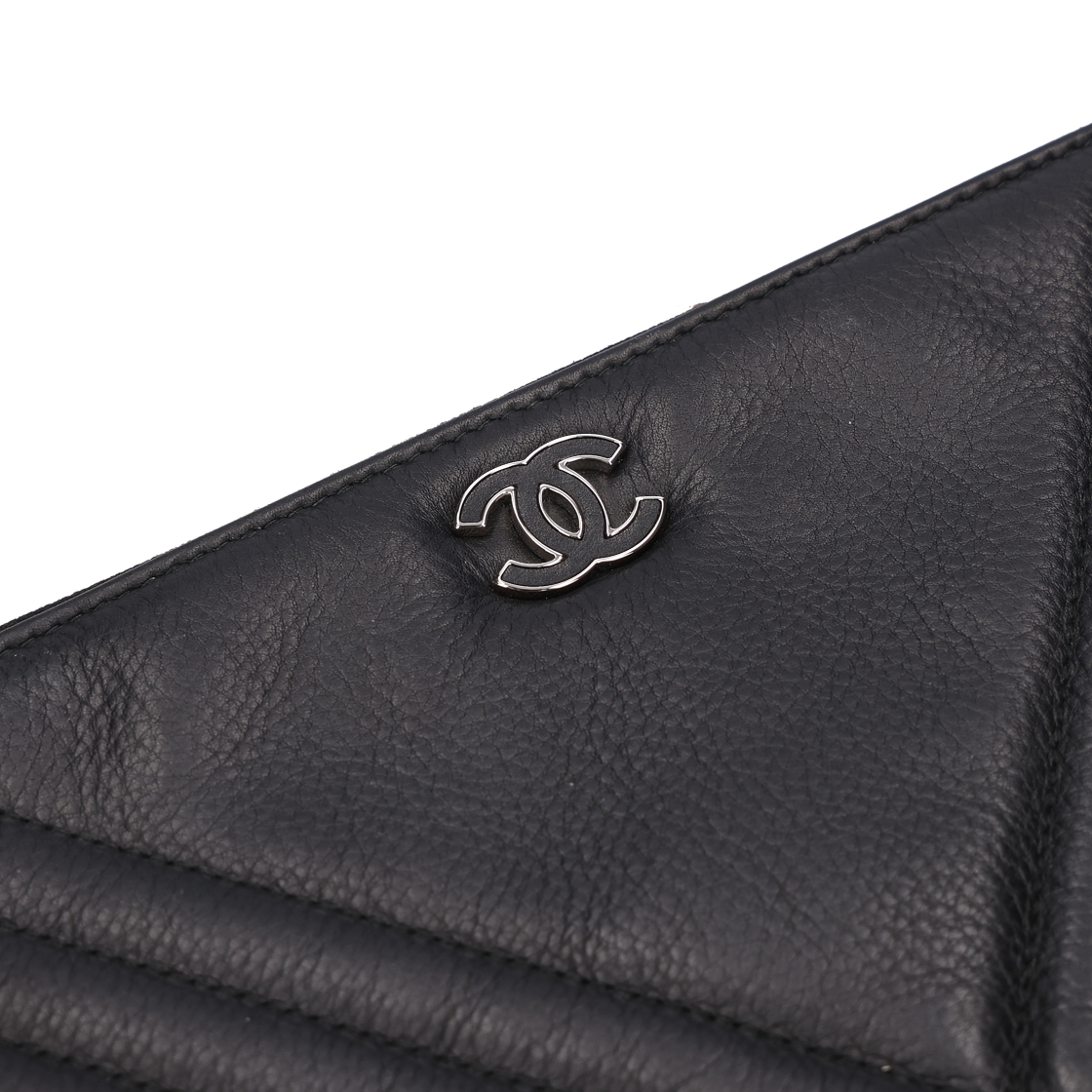 ITRSDRH89EUE Chanel Chevron Tassel Clutch Bag in Black Lambskin - #6