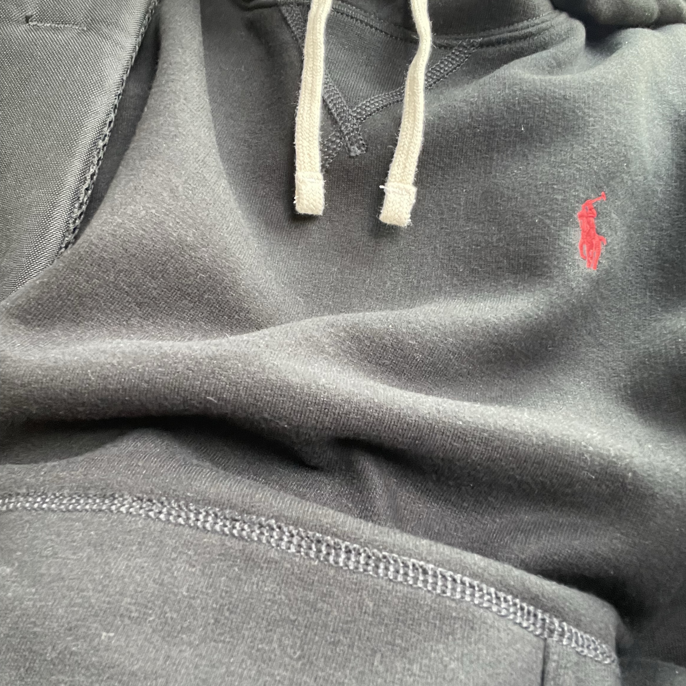[15%적립] Polo Ralph Lauren RL Fleece Hoodie Black 착용 스타일