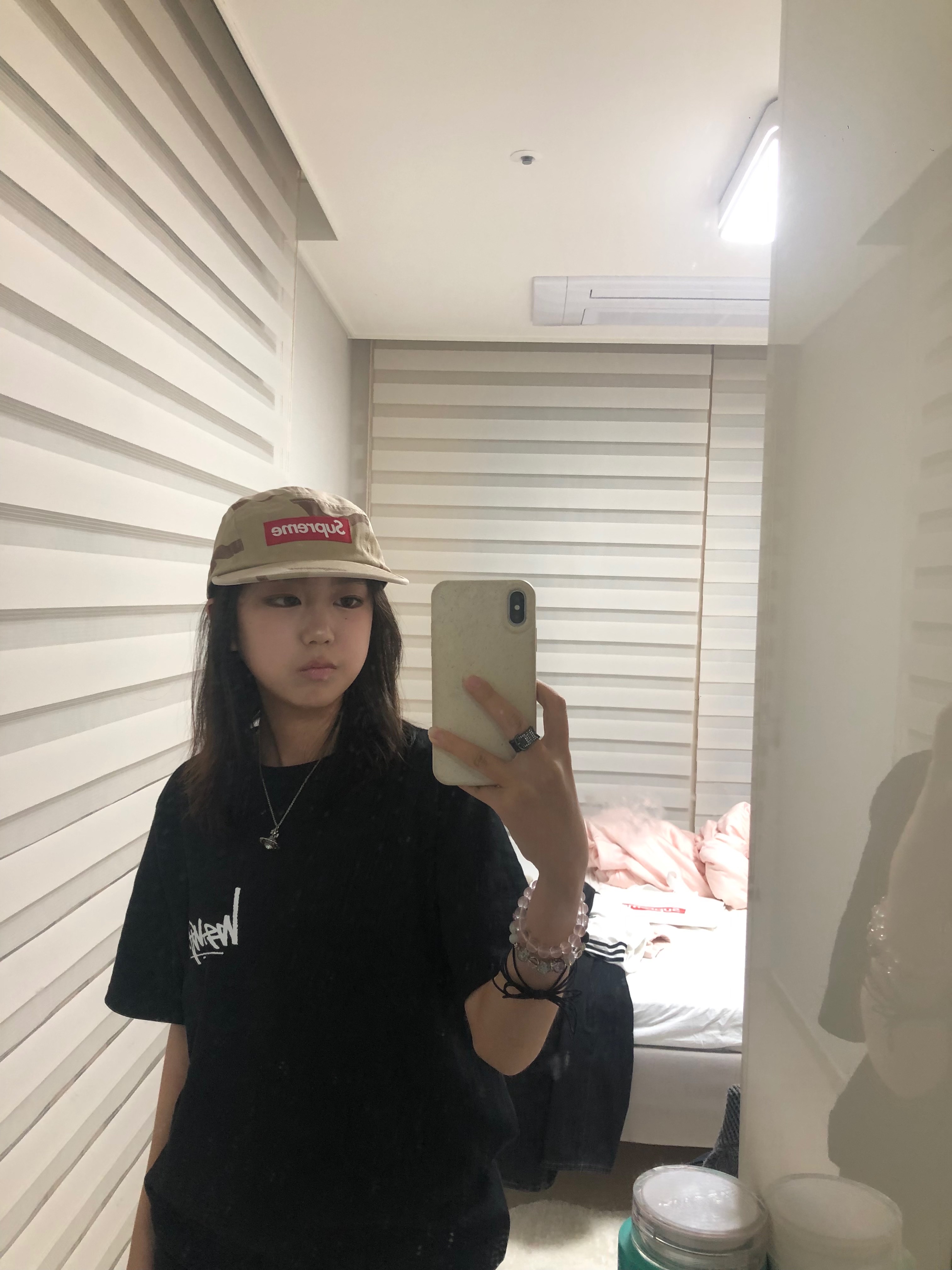 Supreme Washed Chino Twill Camp Cap Desert Camo - 24SS, Stussy Basic Stussy T-Shirt Black 2024, 2025 착용 스타일 - 2