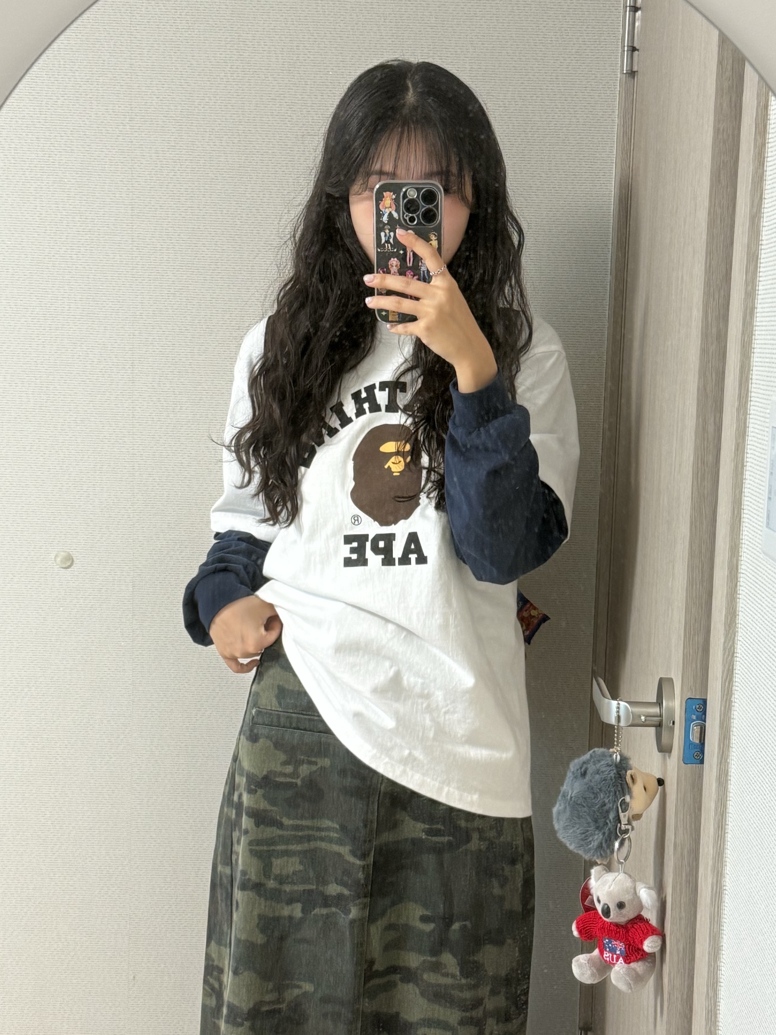 BAPE College T-Shirt White 착용 스타일