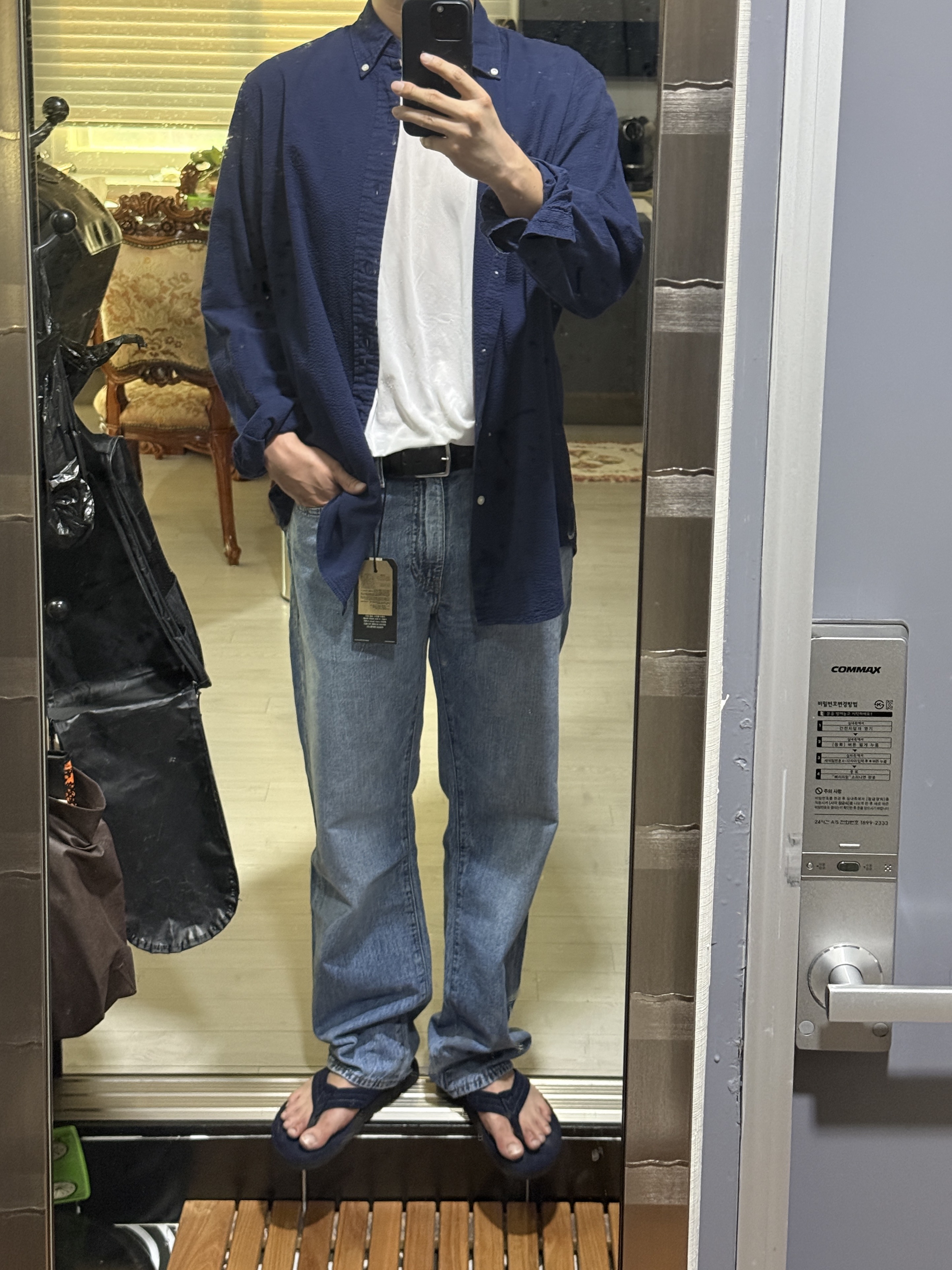 [15%적립] Polo Ralph Lauren Featherweight Mesh Shirt Navy - 25SS, Island Slipper Classic Ultimate Suede Navy 착용 스타일