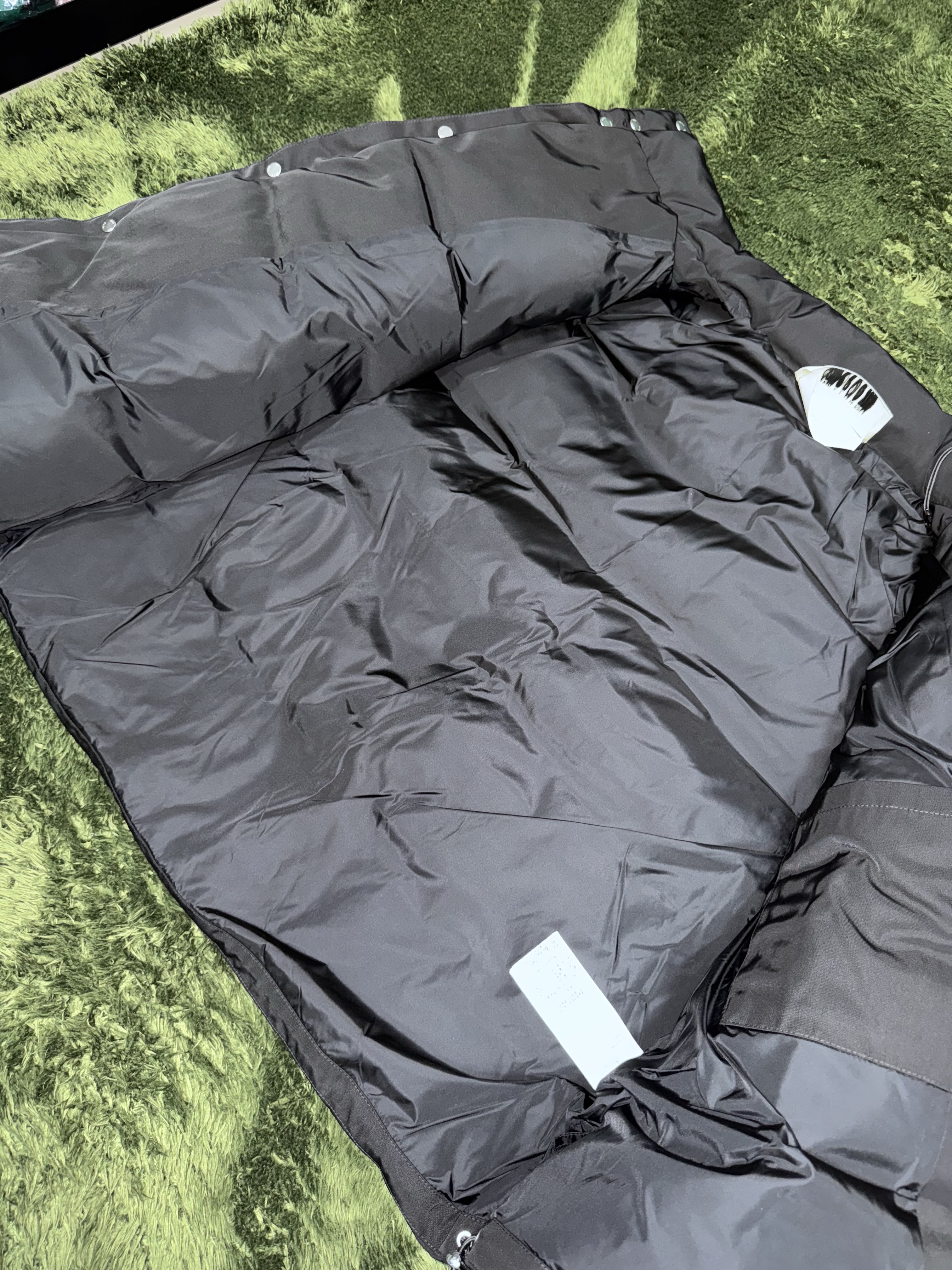 1017 Alyx 9SM Tricon Puffer X Jacket Black 착용 스타일 - 5