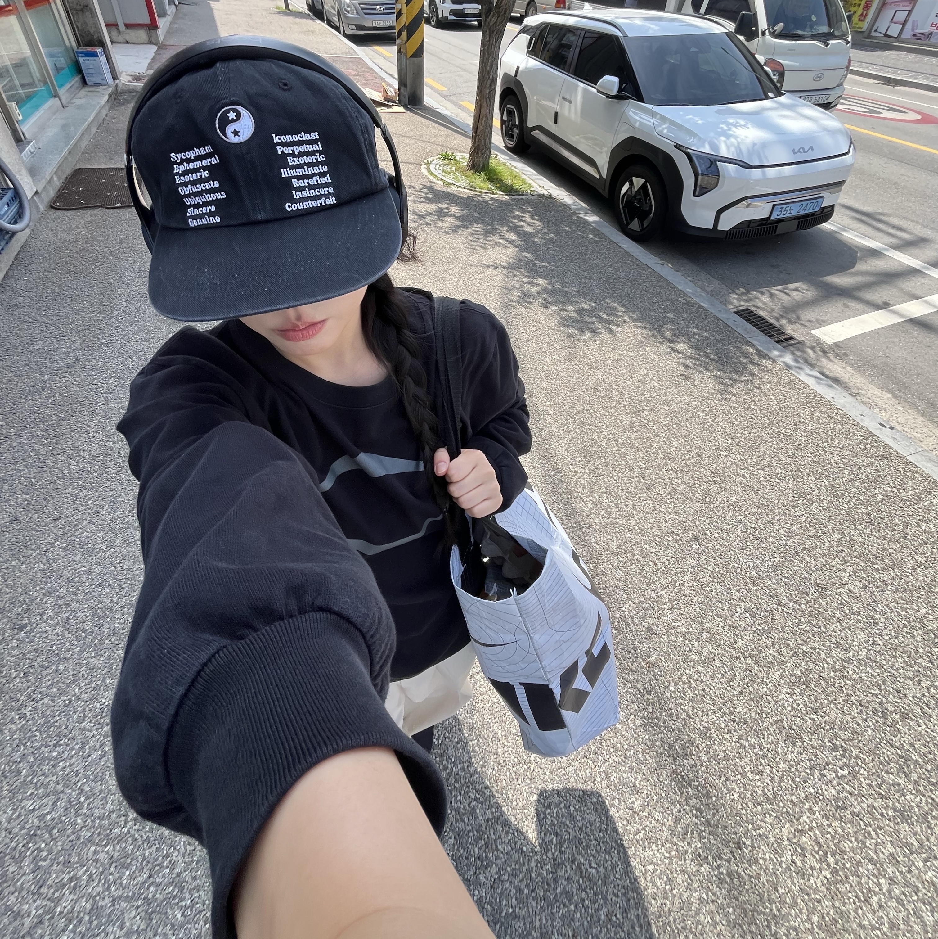 Mischief Rhombus Long Sleeve Black, (W) Puma Bella V Blush Black Smokey Gray 착용 스타일 - 2