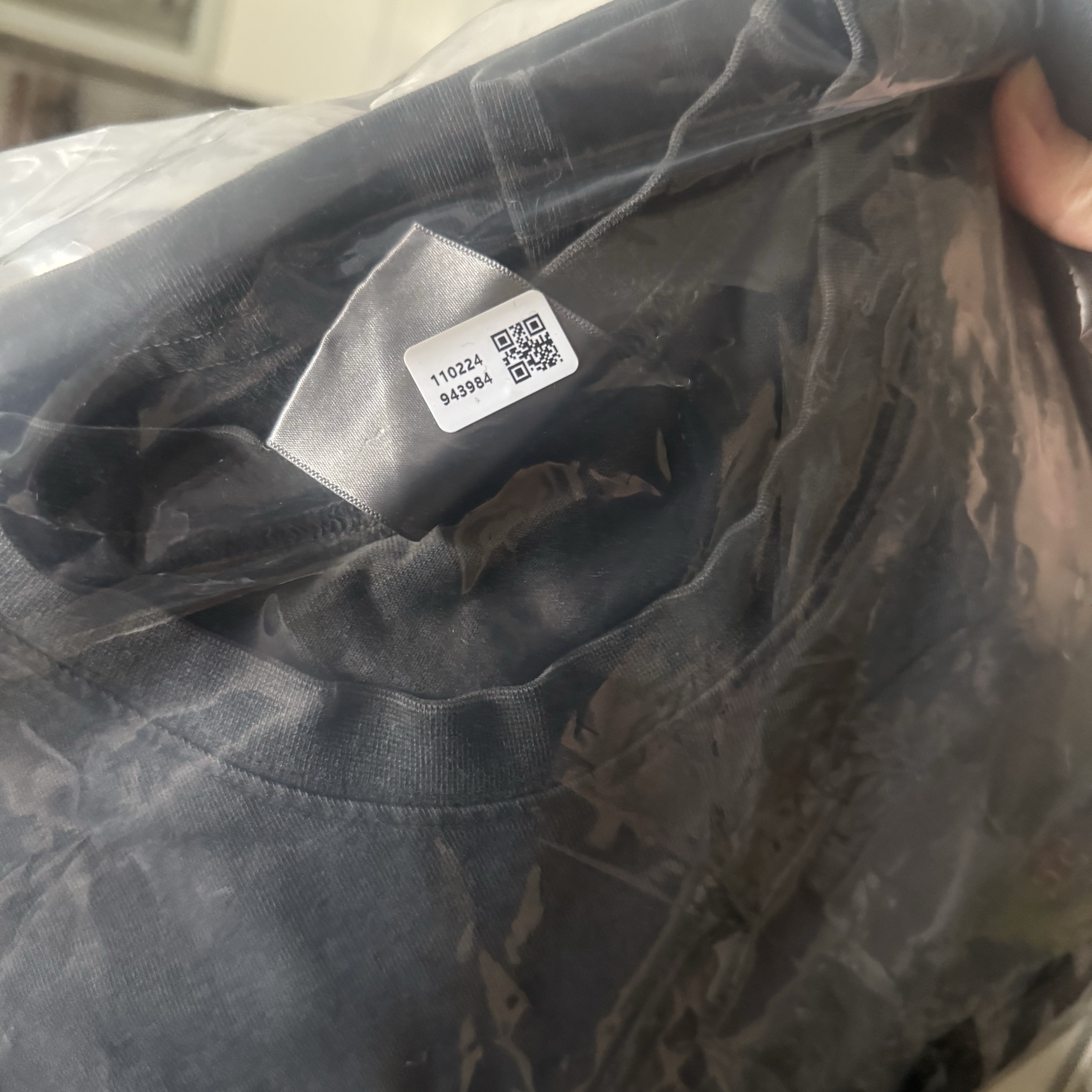 IAB Studio Pigment T-Shirt Charcoal for Worksout 착용 스타일