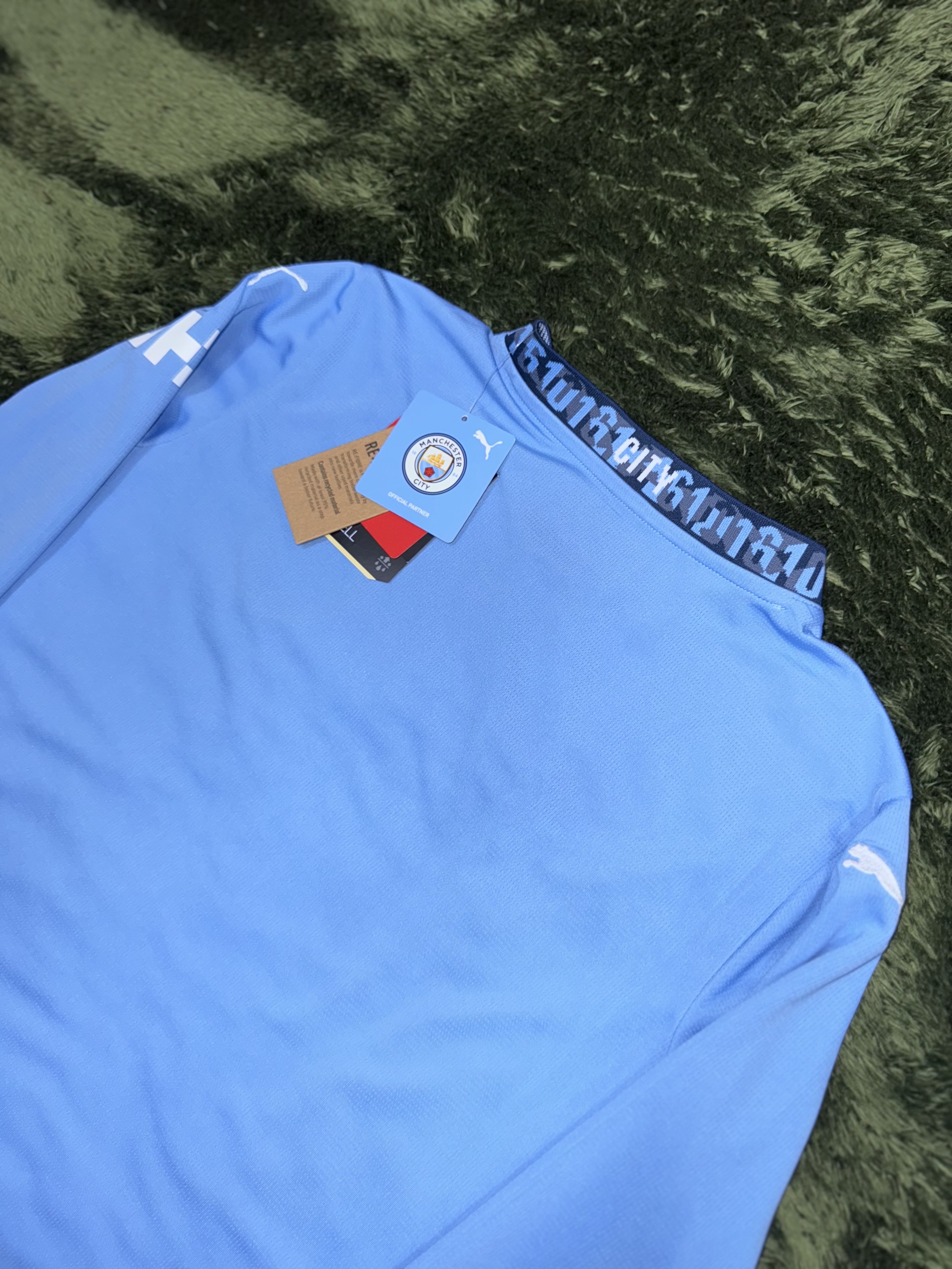 (Kids) Puma MCFC 2024/25 Home Replica LS Jersey Team Light Blue Marine Blue (Non Marking Ver.) 착용 스타일 - 7