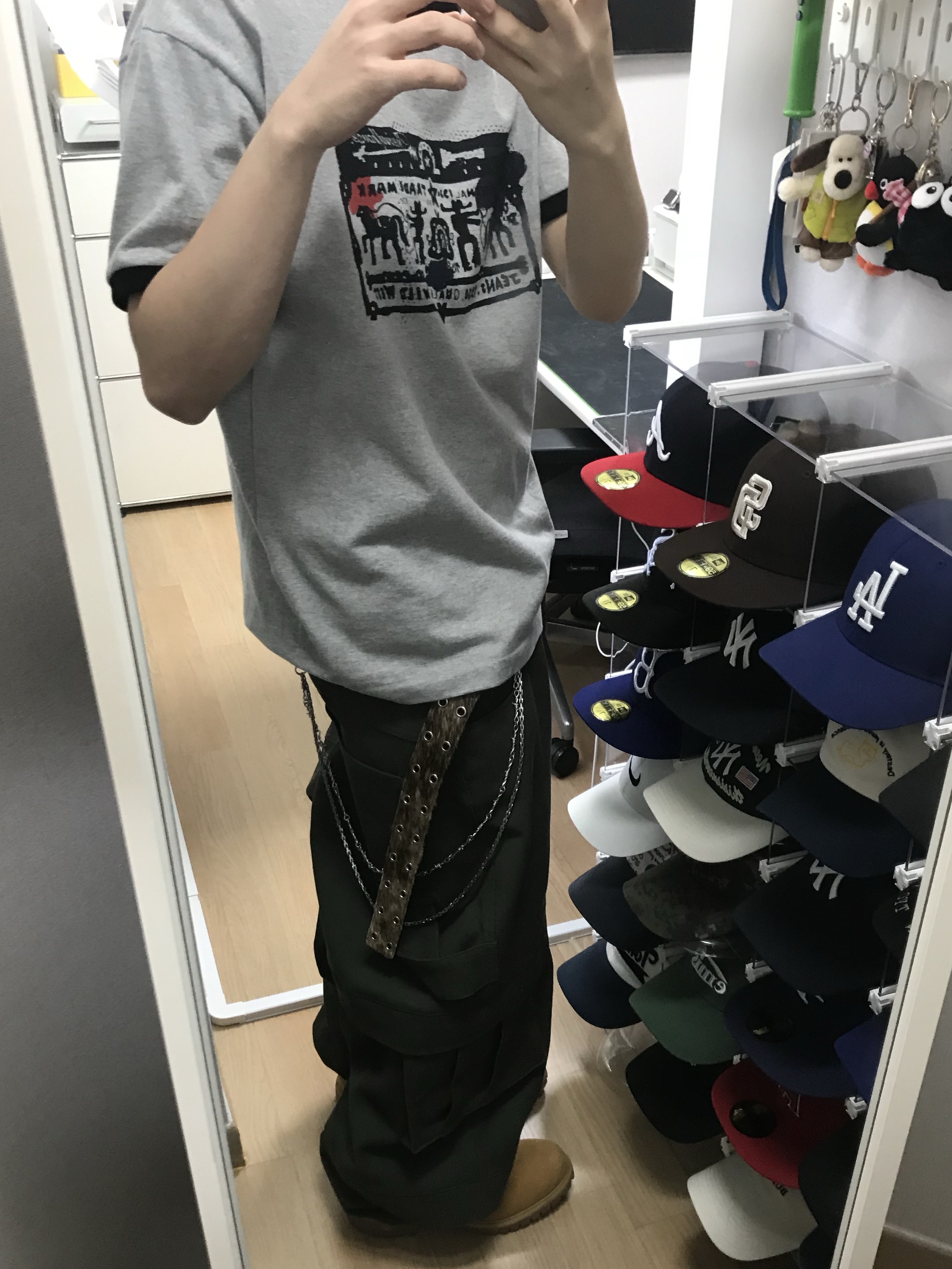 Thevinylhouse Cowboy Pictogram Ringer Tee Grey, Timberland Premium 6 inch Waterproof Boot Wheat Nubuck - Wide 착용 스타일 - 1
