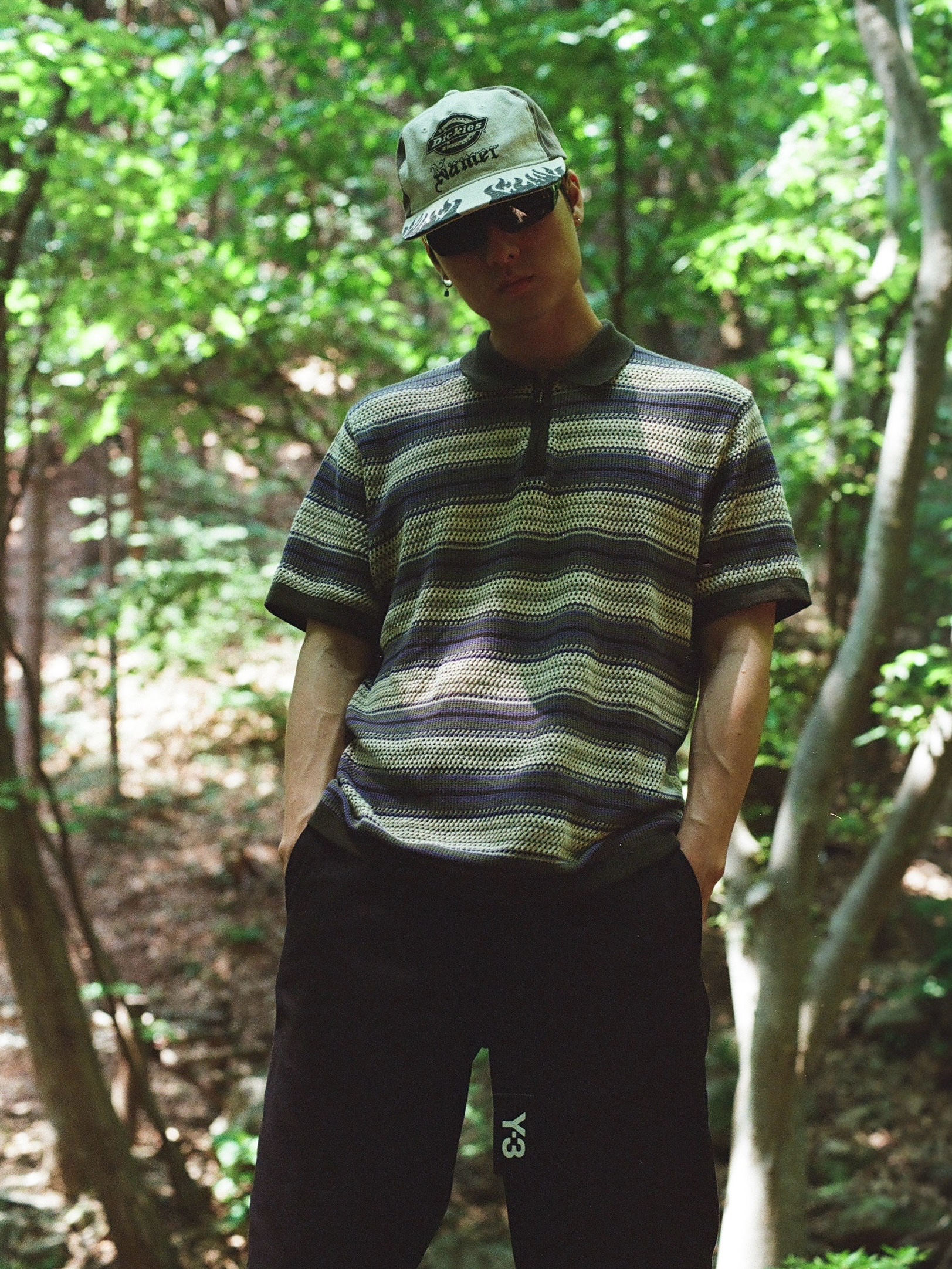 Oakley SI Gascan Polished Black Frame Grey Lenses High Bridge Fit, Y-3 Classic Logo Belt Black 착용 스타일 - 1