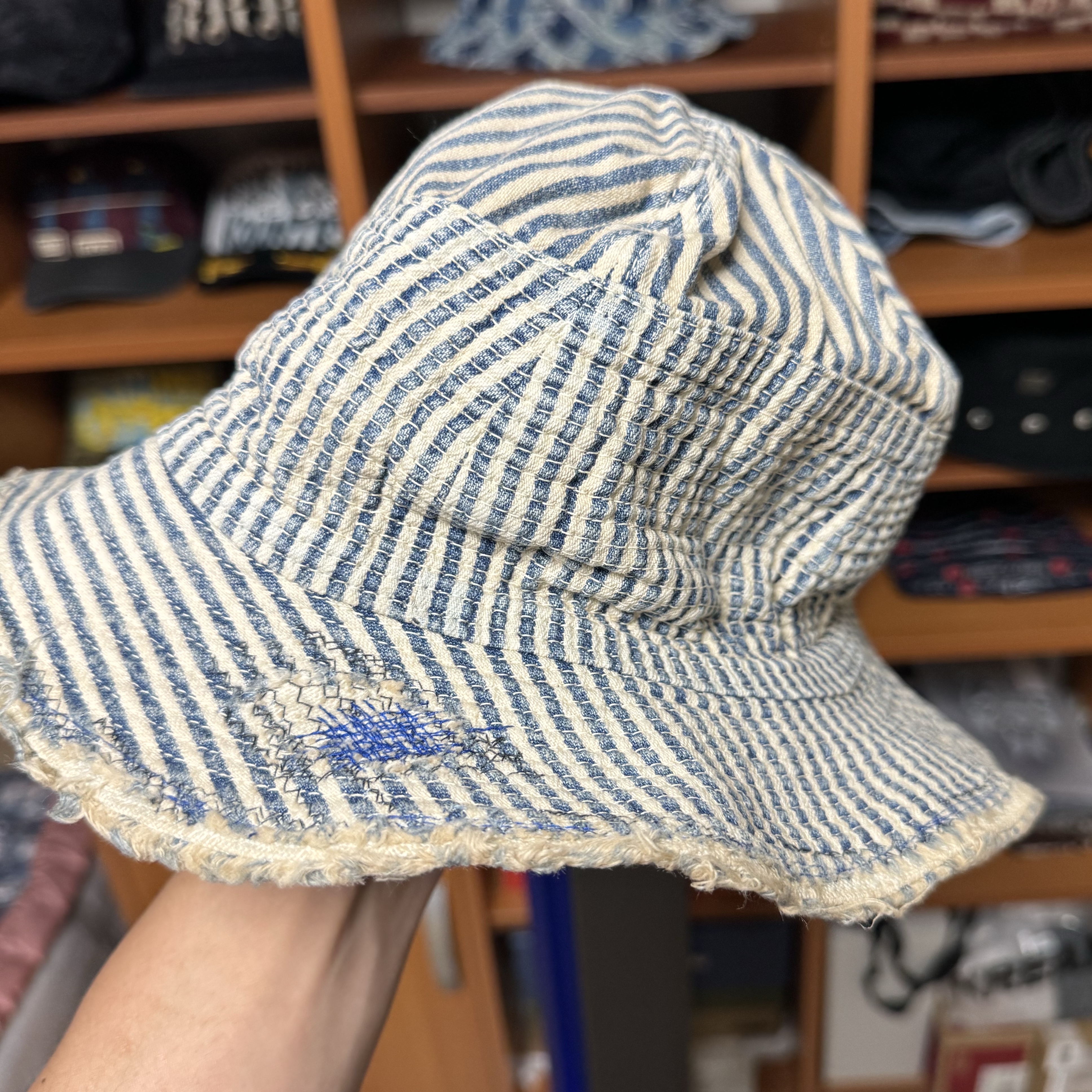 Kapital 10 oz. Soft Crush Remake Old Man and The Sea Hat Hickory 착용 스타일