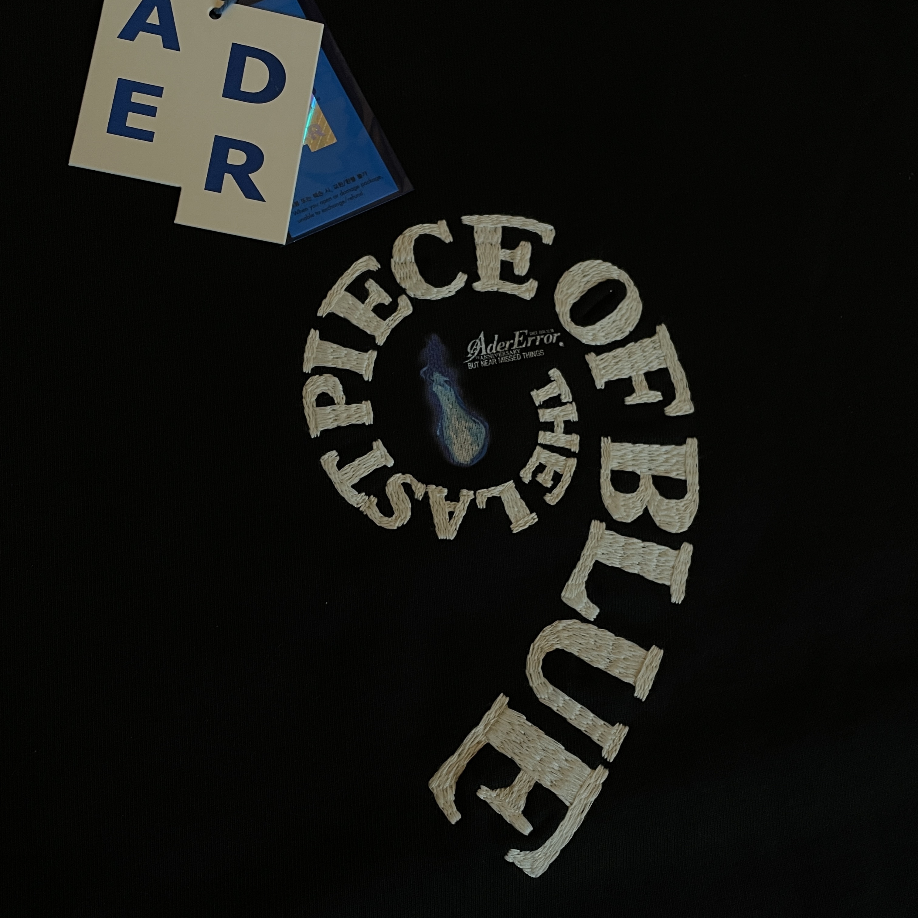 Ader Error Og; 9th @3231 LS T-Shirt Noir, Ader Error Og; 9th @4231 Sweatshirt Noir 착용 스타일
