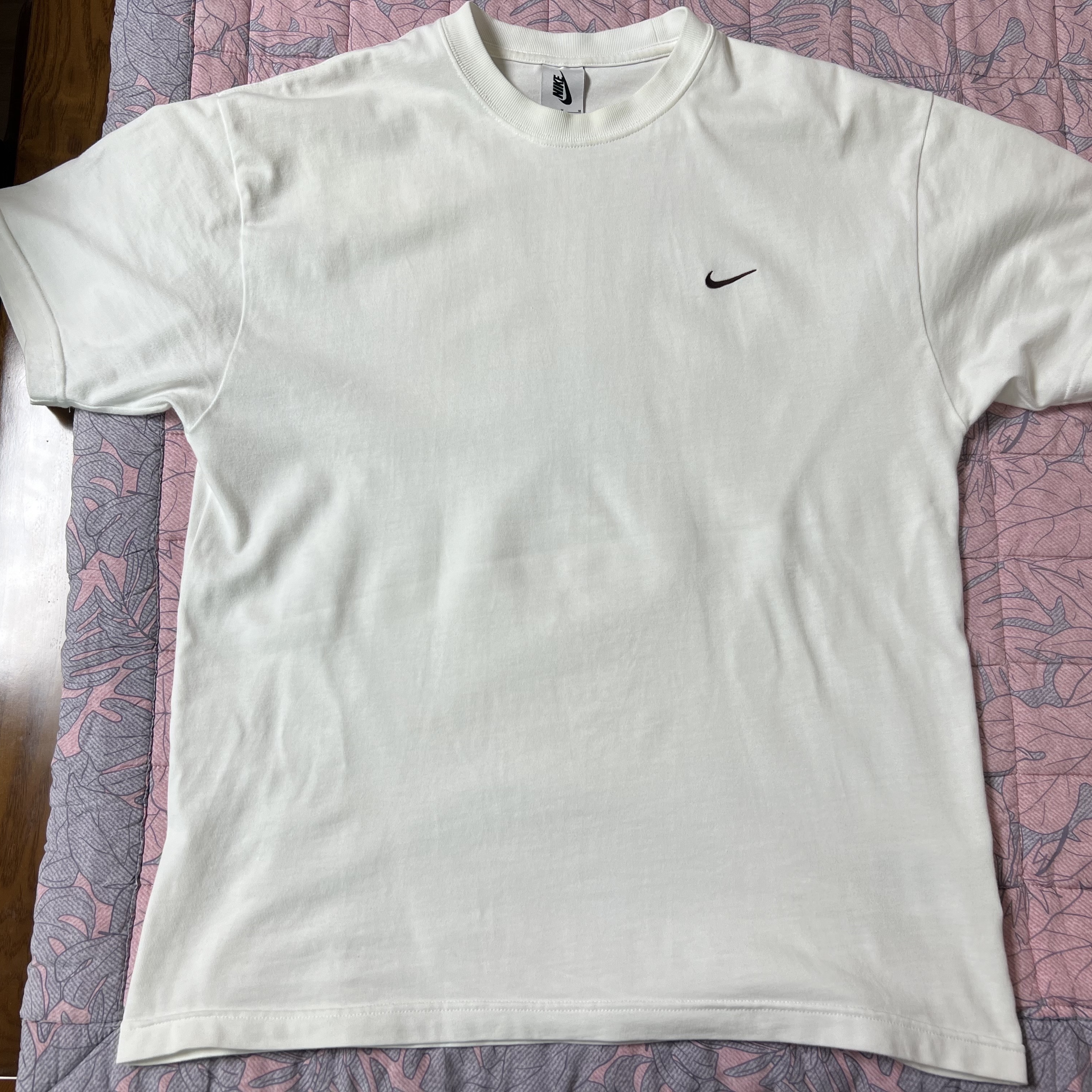 Nike NRG Solo Swoosh T-Shirt White - Asia 착용 스타일