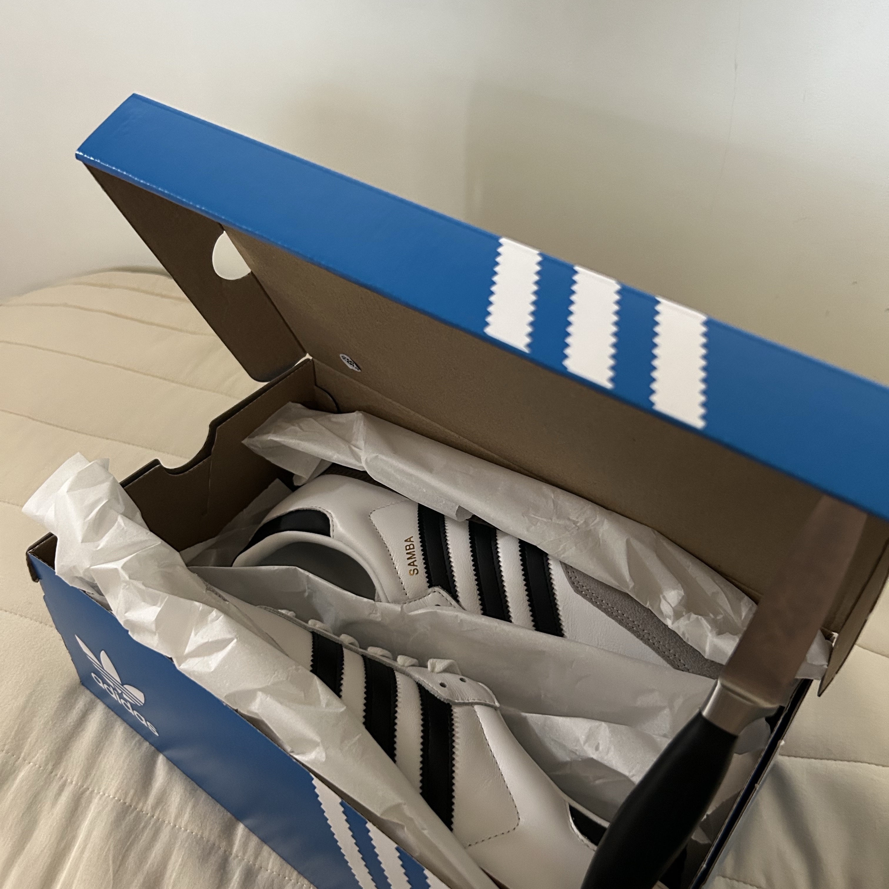 Adidas Samba OG Cloud White 착용 스타일