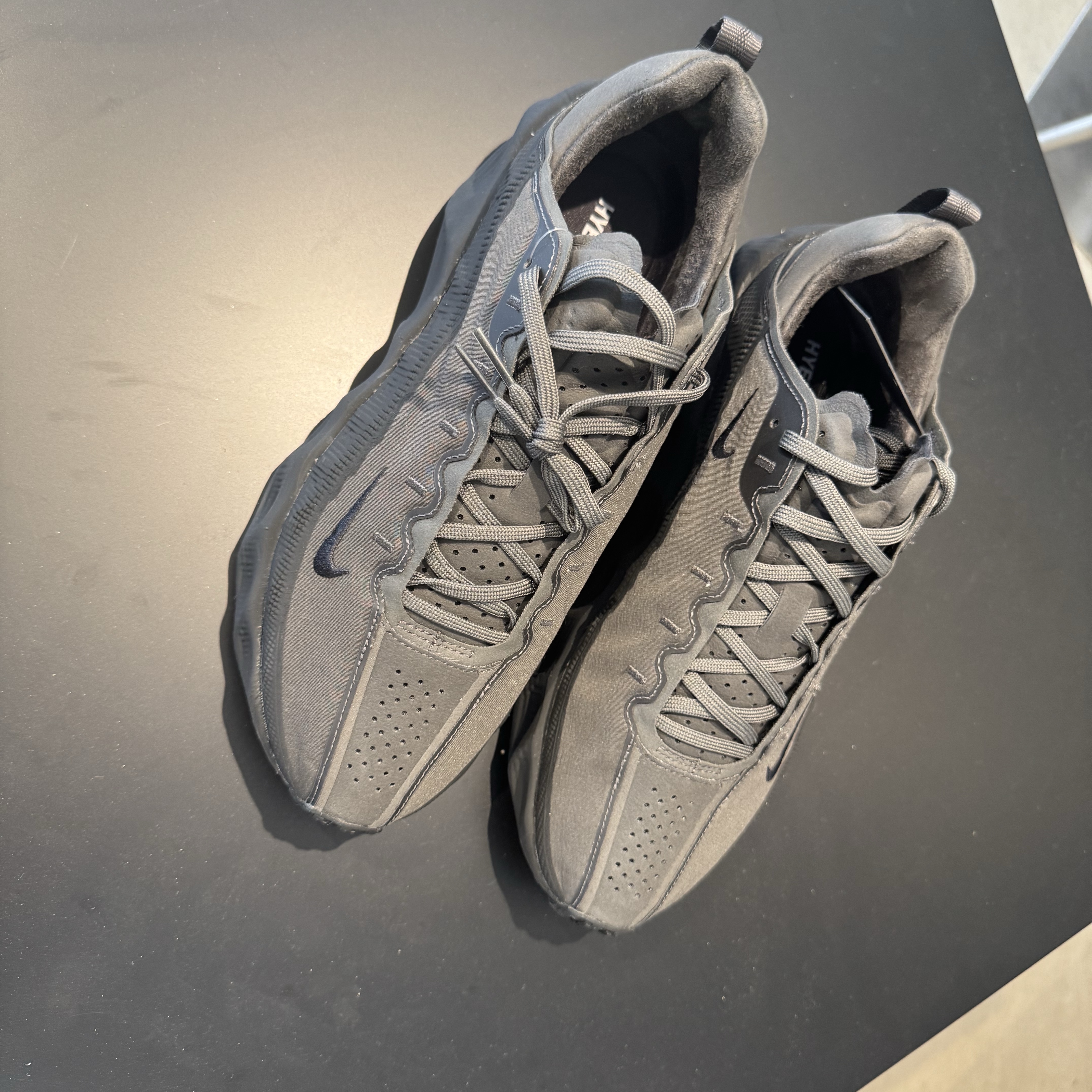 Nike x Hyein Seo Ava Rover Black 착용 스타일 - 1