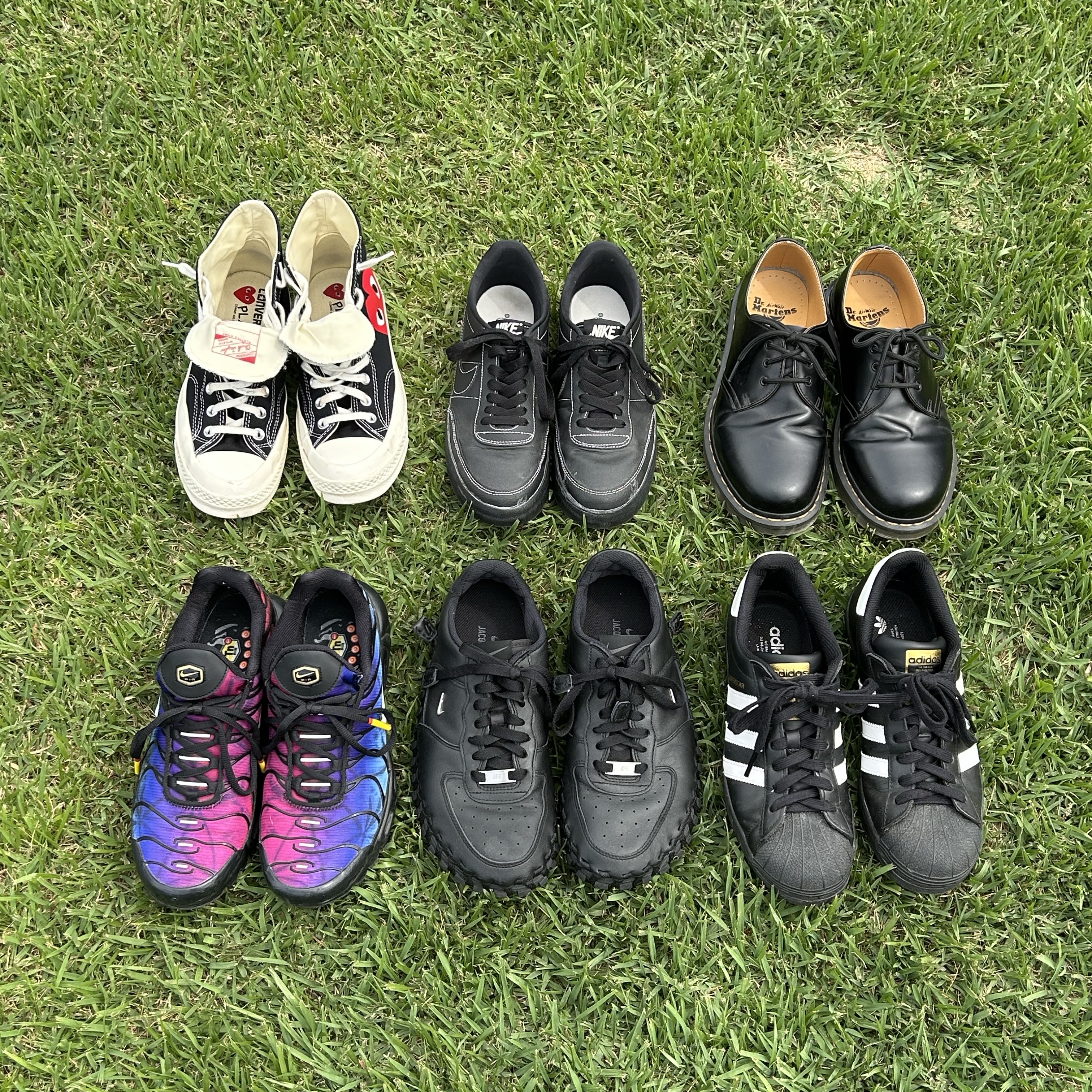 Converse x Play Comme des Garcons Chuck 70 Hi Black, Nike Killshot 2 Black Phantom 착용 스타일 - 1