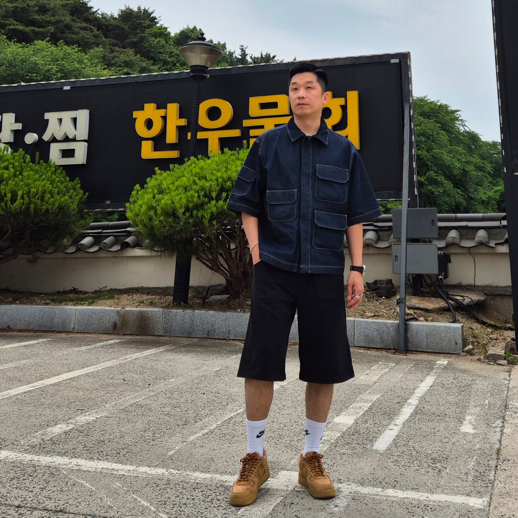 Nike Air Force 1 '07 WB Flax, Casio G-Shock GM-2100-1A 착용 스타일 - 3
