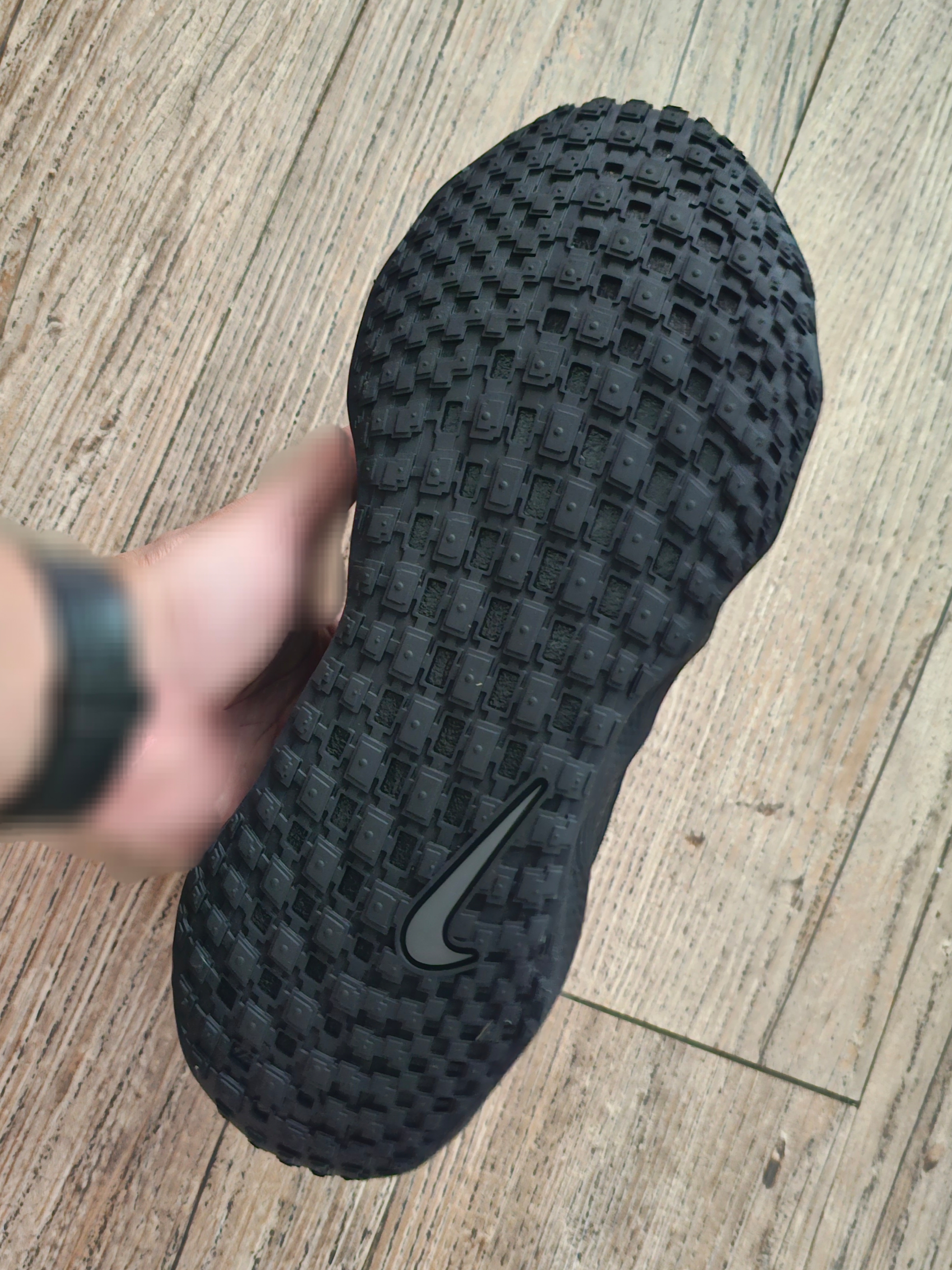 Nike x Hyein Seo Ava Rover Black 착용 스타일 - 3