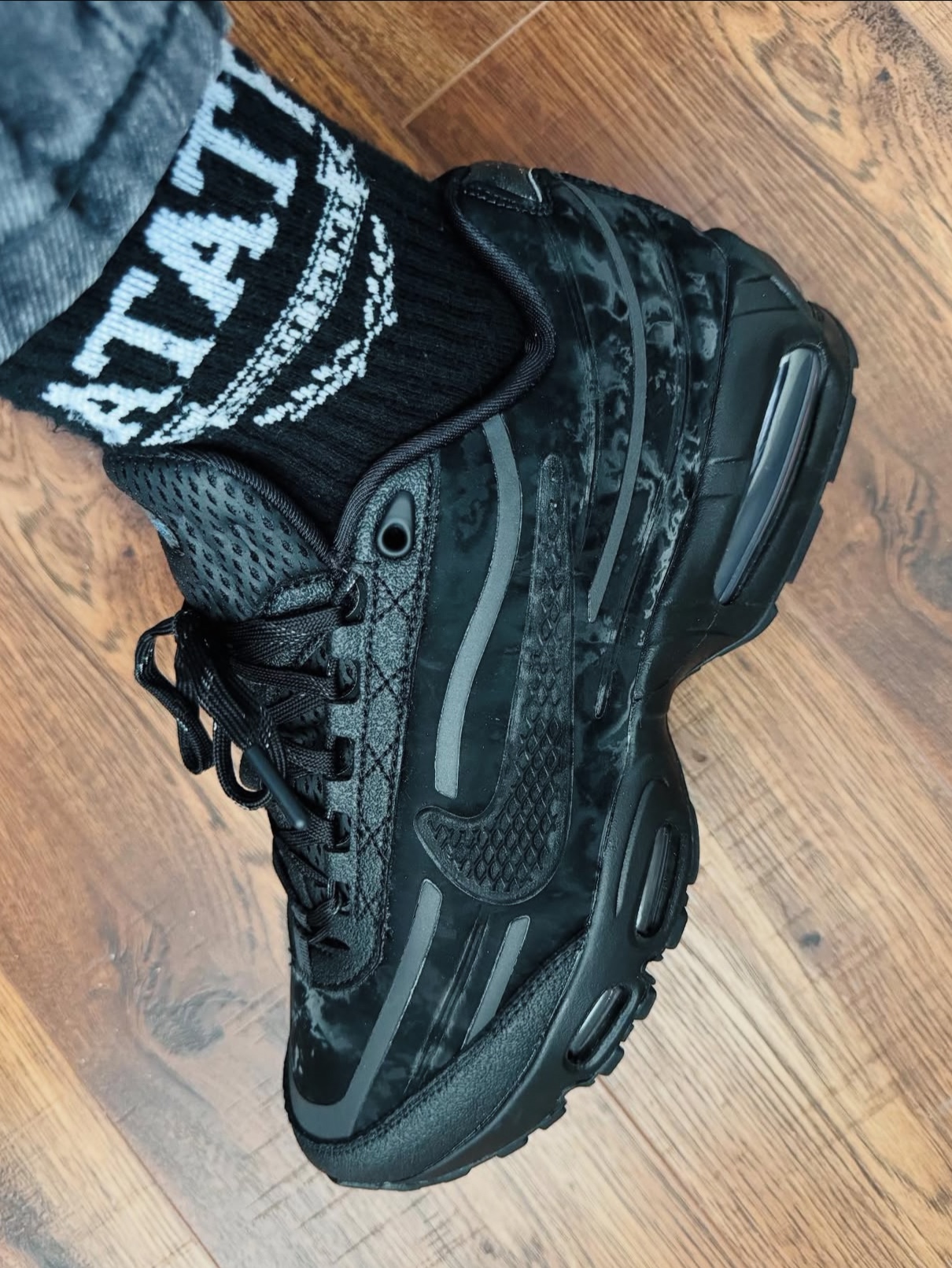 Nike x Worksout Air Max 95 Black Anthracite 착용 스타일 - 1