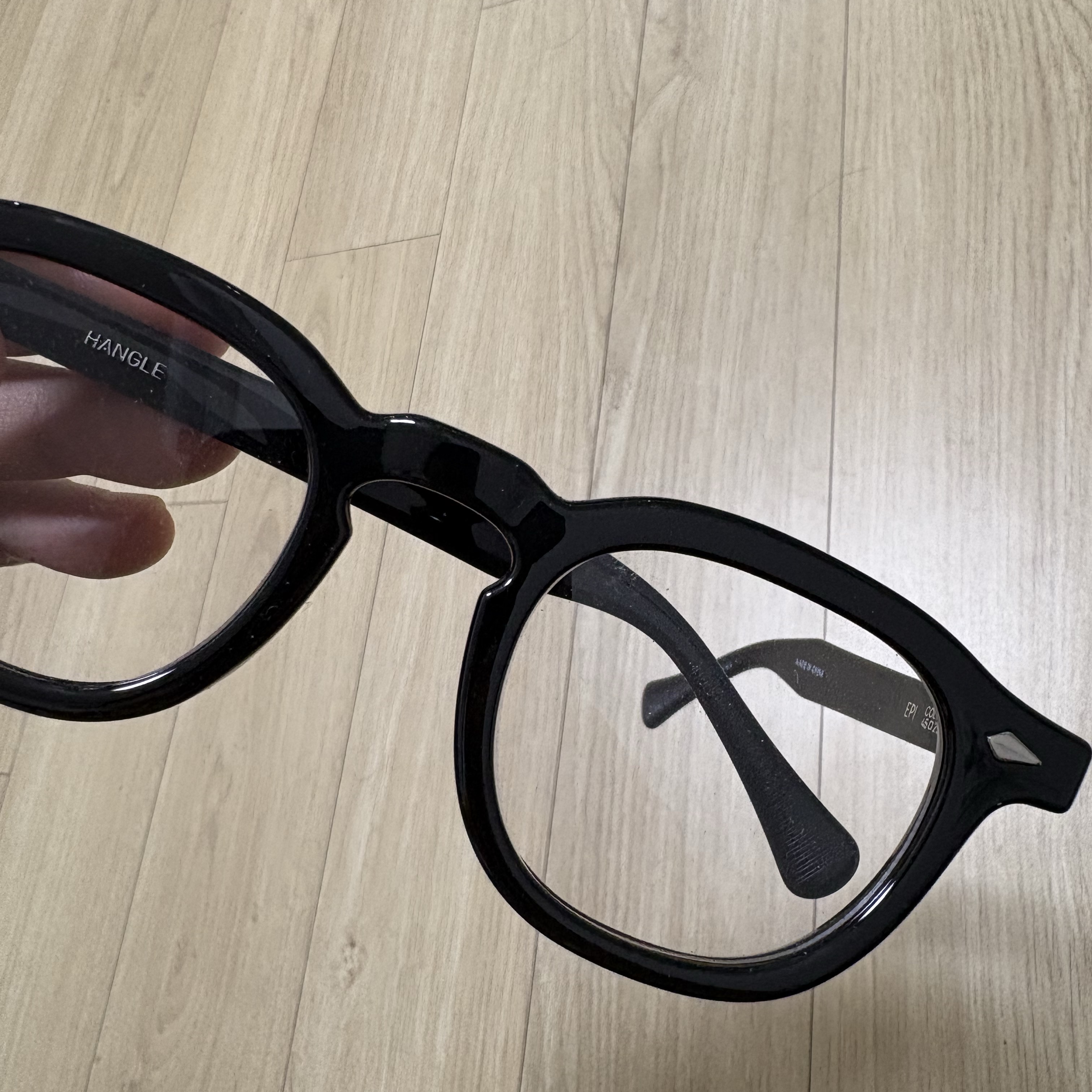 Hangle EPI Black 2 Size 착용 스타일