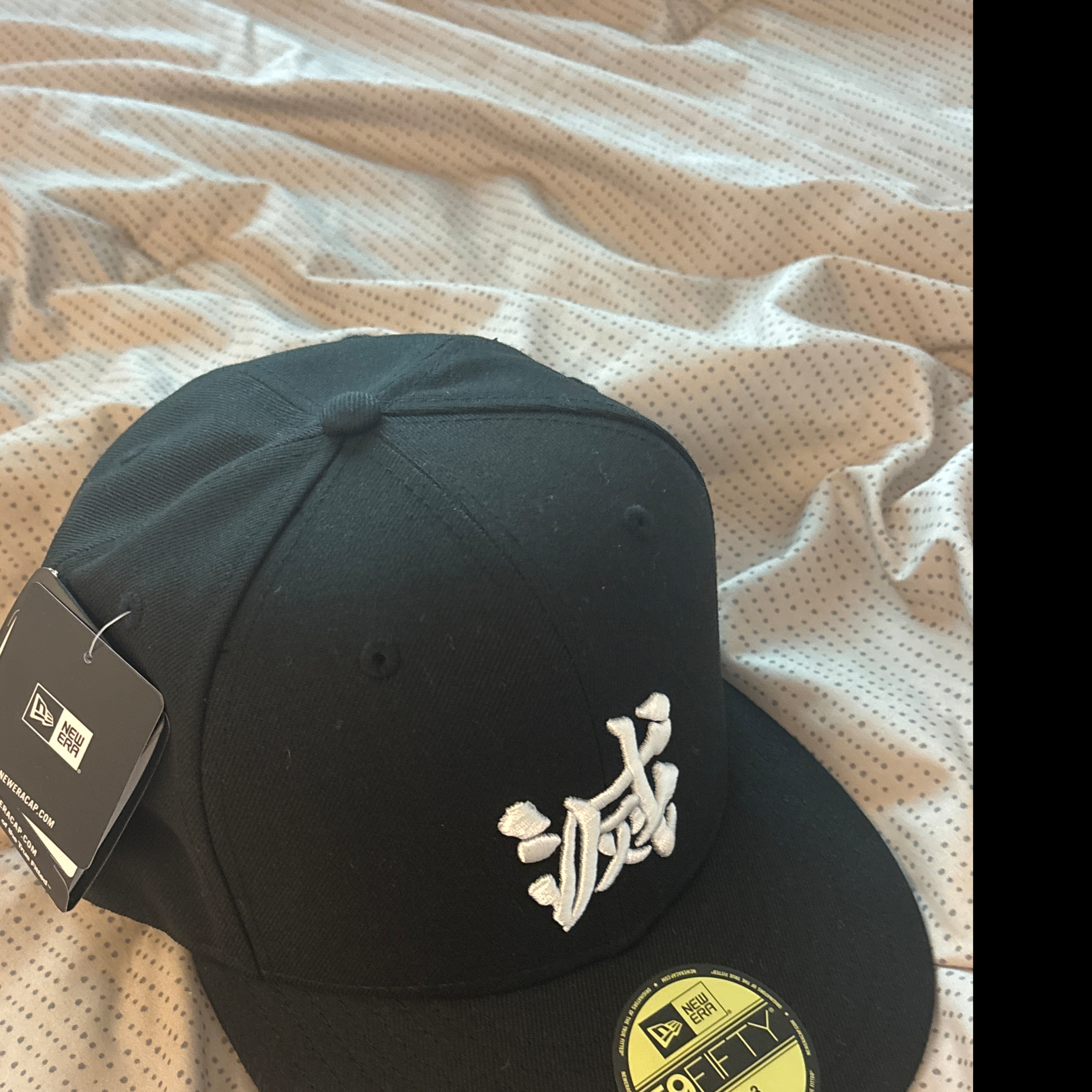 New Era x Demon Slayer Size Cap Black 착용 스타일