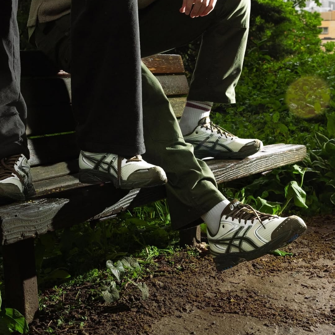 Asics x Temptation Vacation Gel-DS Trainer 14 Cream Olive Canvas 착용 스타일